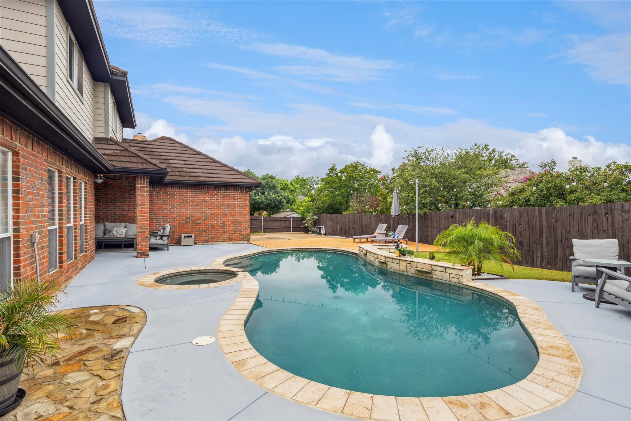 312 Springhill Drive