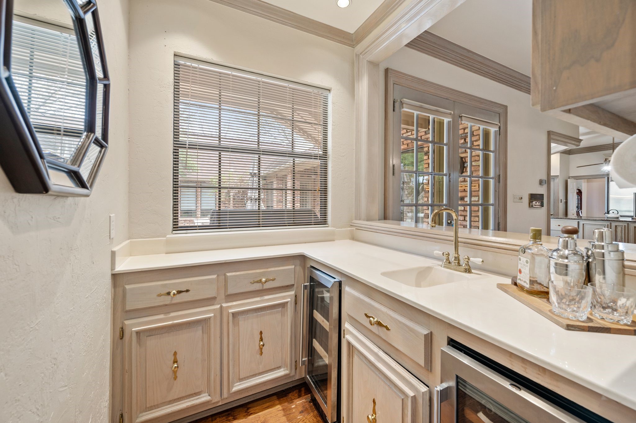 4310 Pembrooke Parkway N