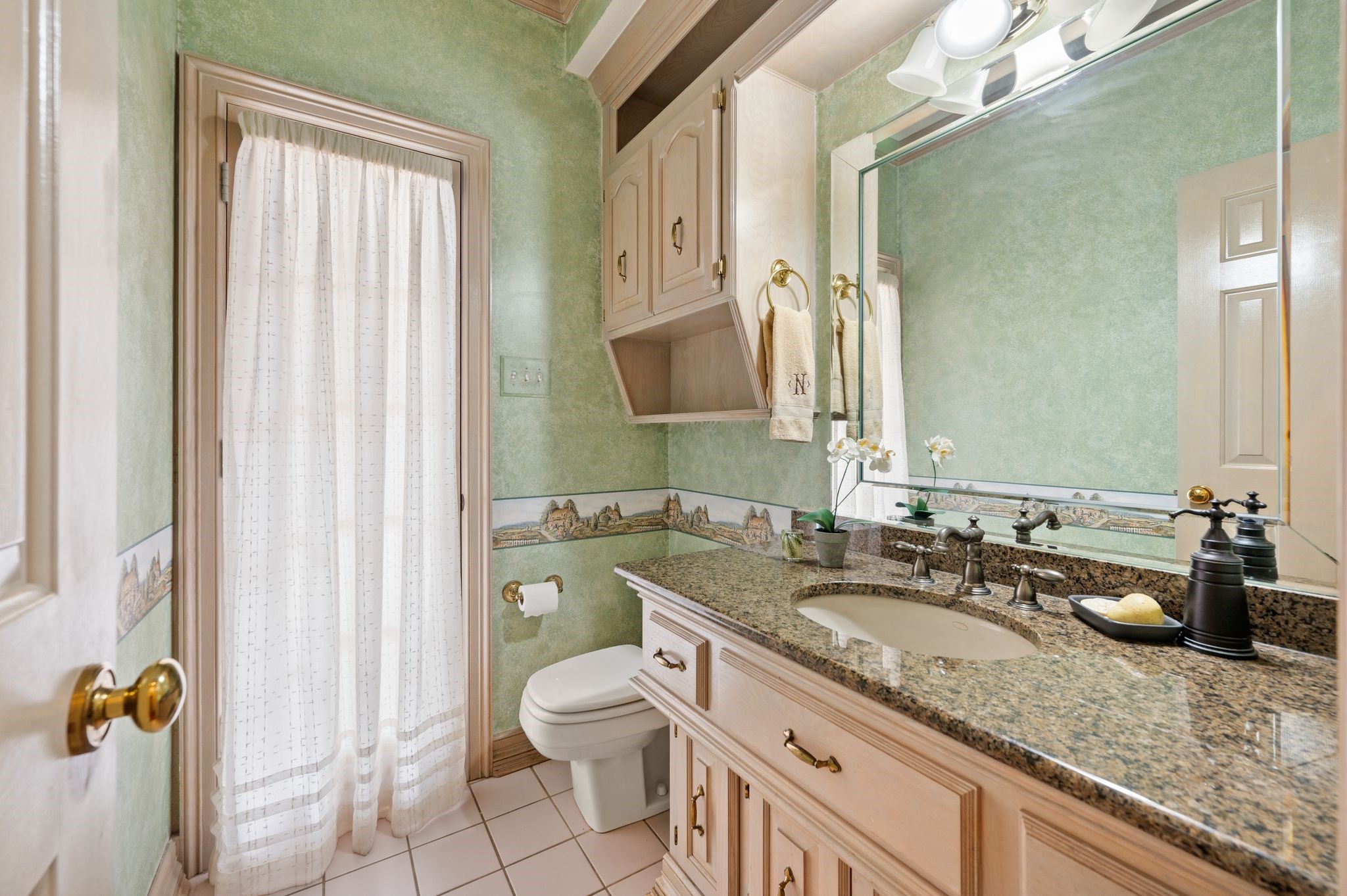 4310 Pembrooke Parkway N