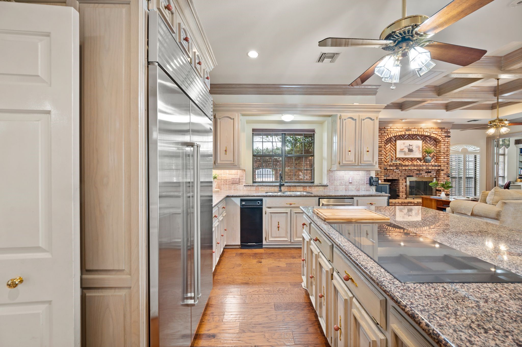 4310 Pembrooke Parkway N