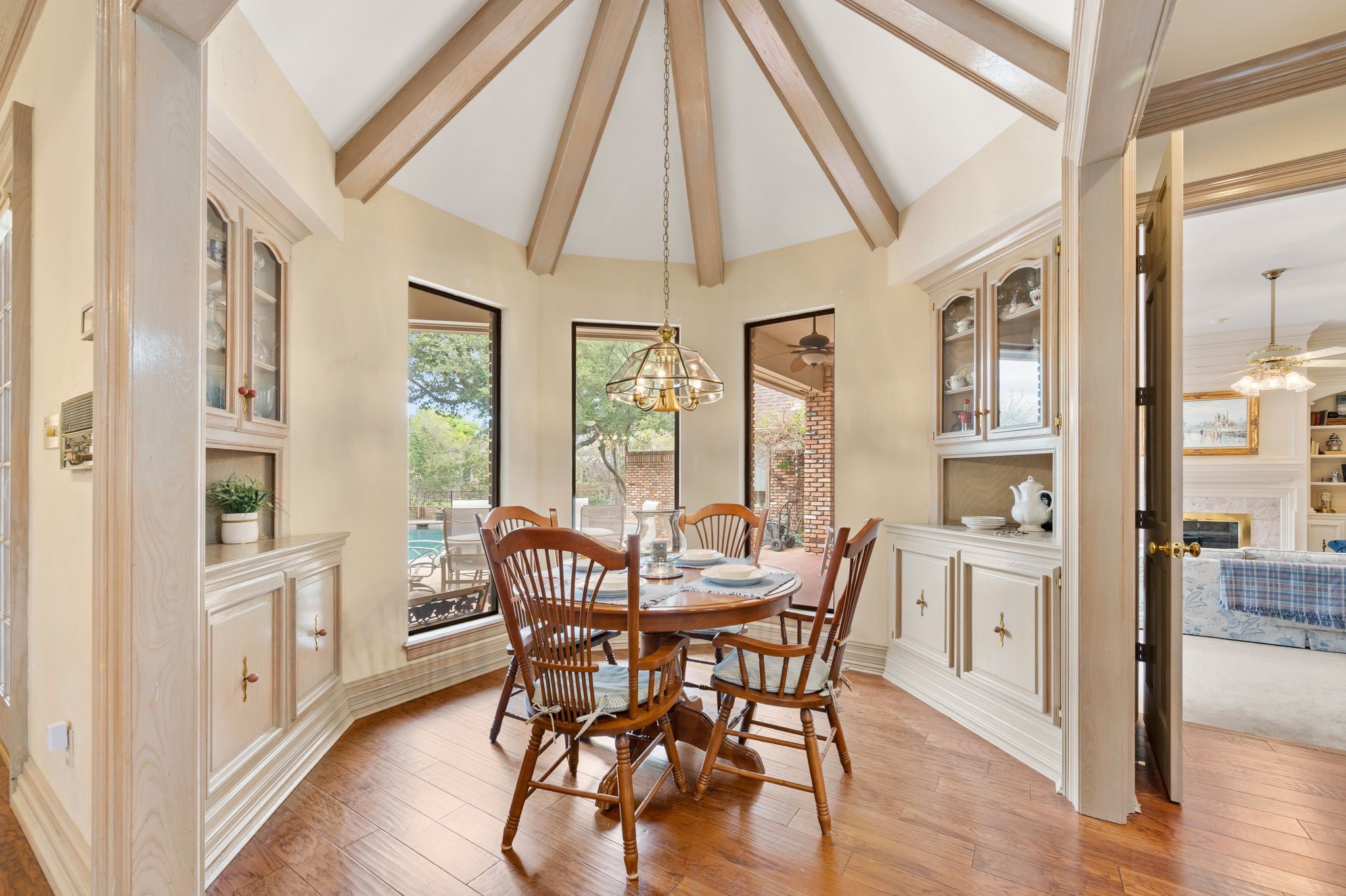 4310 Pembrooke Parkway N