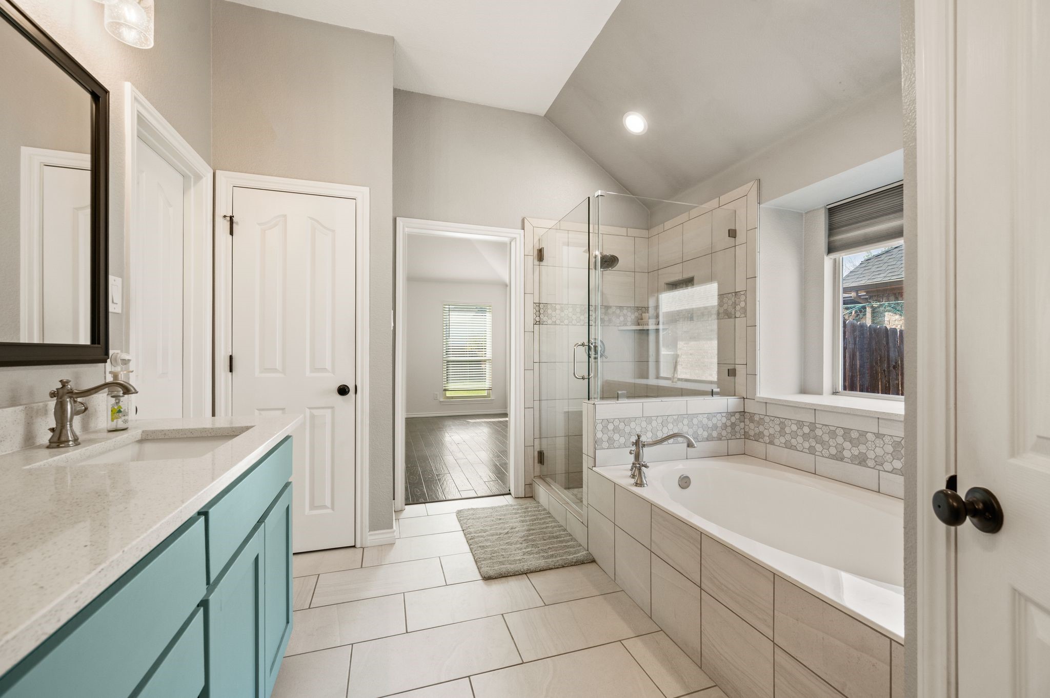 8625 Shadow Trace Drive