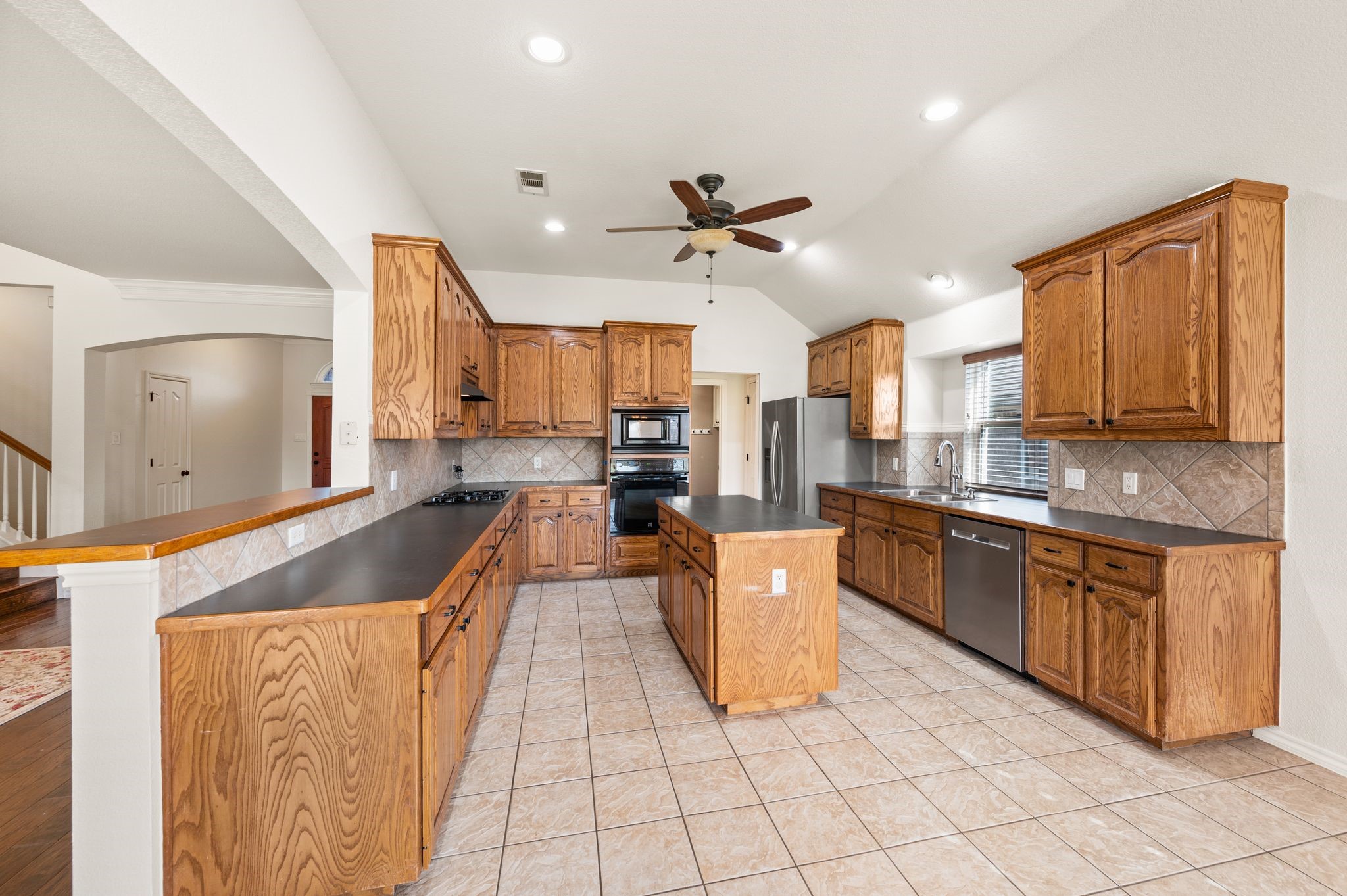 8625 Shadow Trace Drive