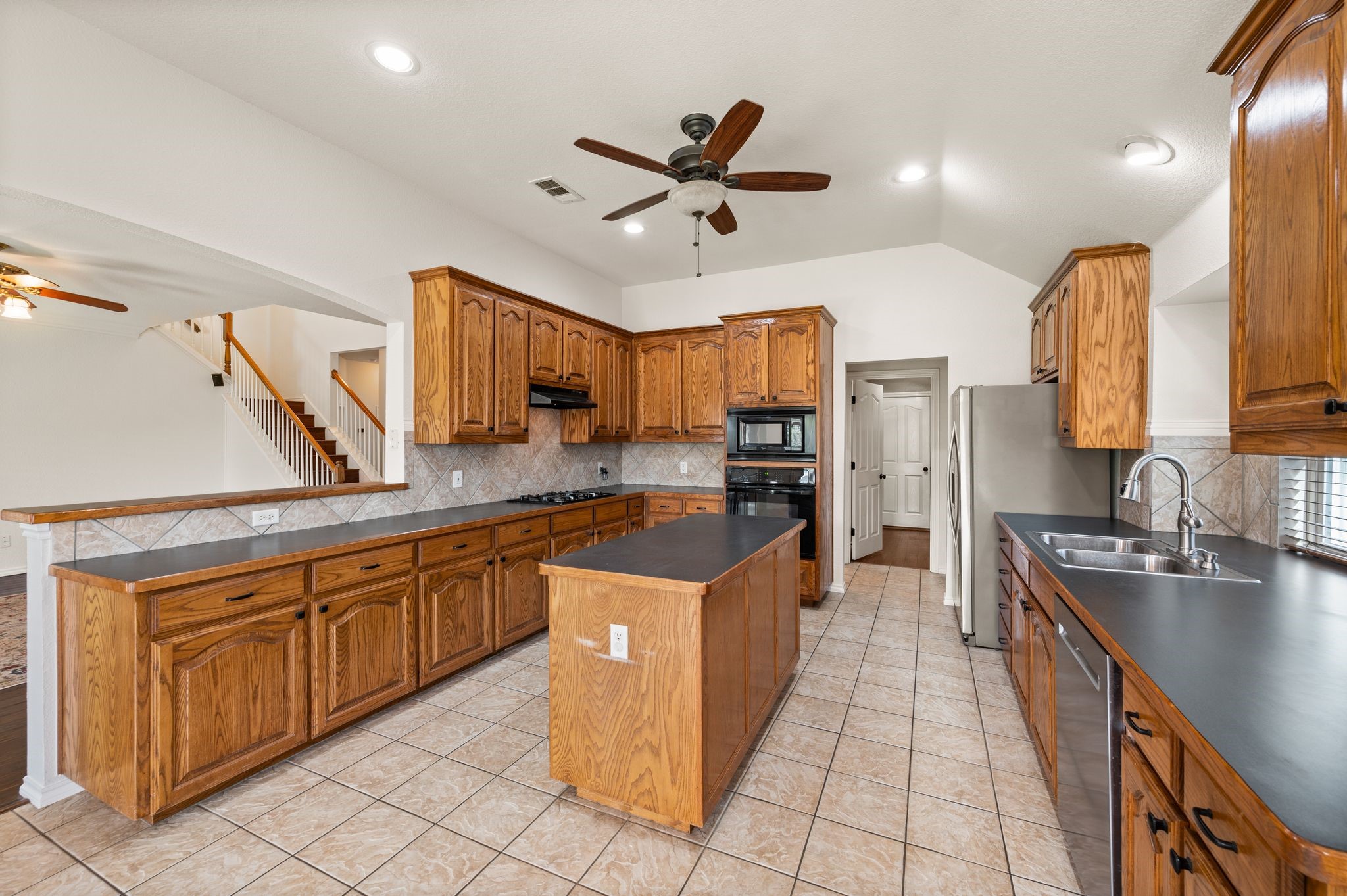 8625 Shadow Trace Drive