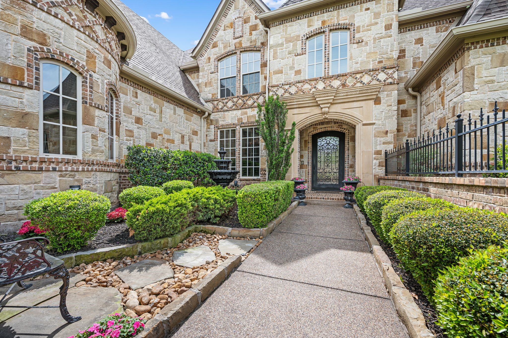 7308 Chanel Court