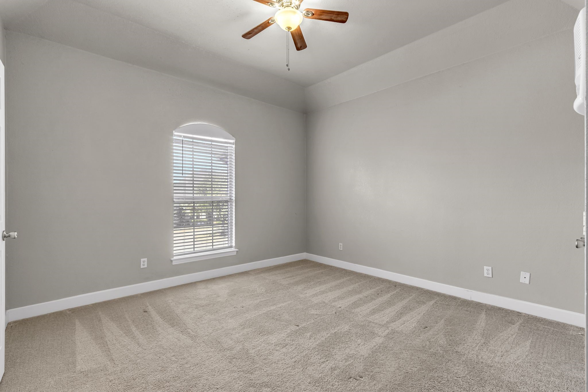 715 Manchester Court