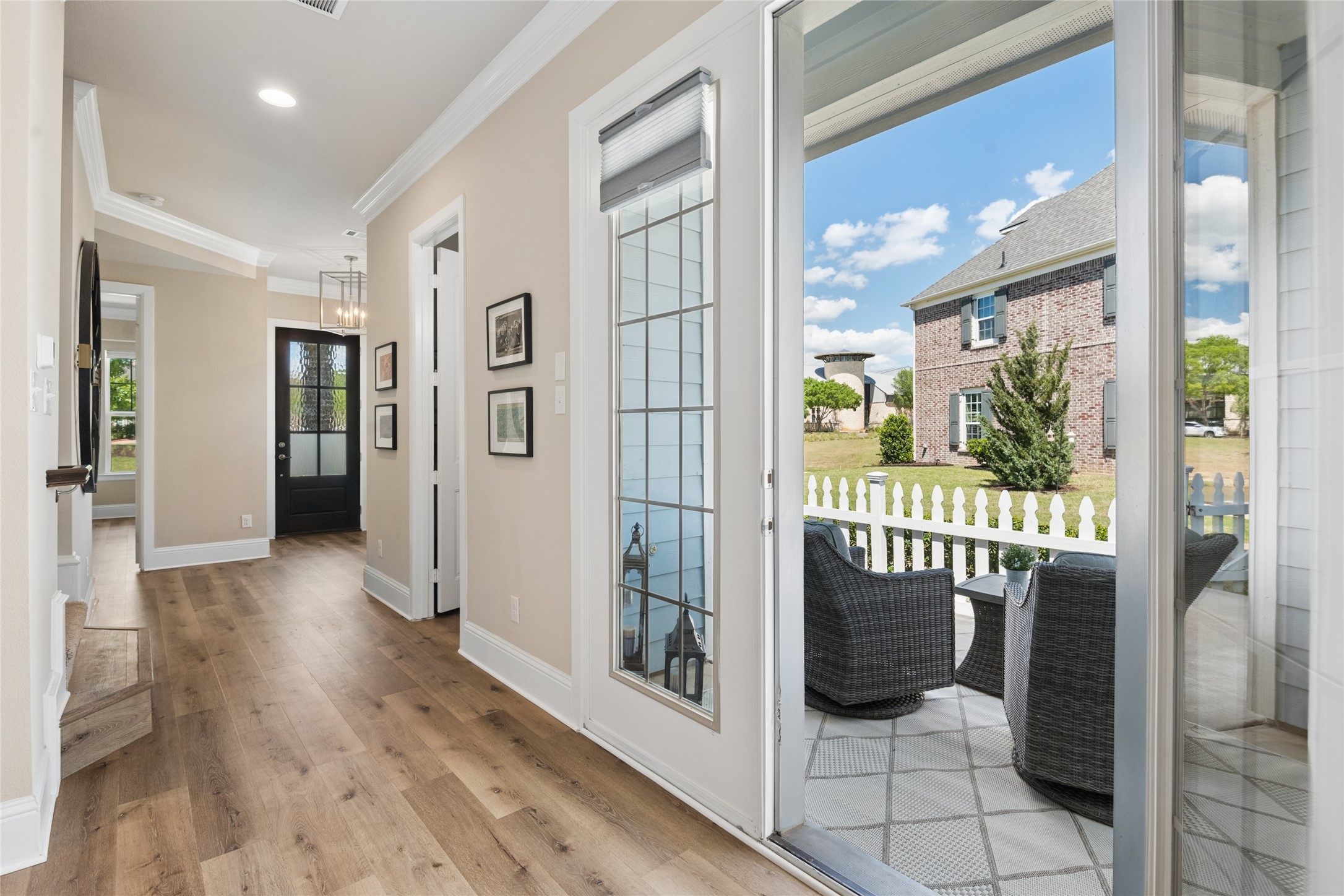 8777 Montreal Mews