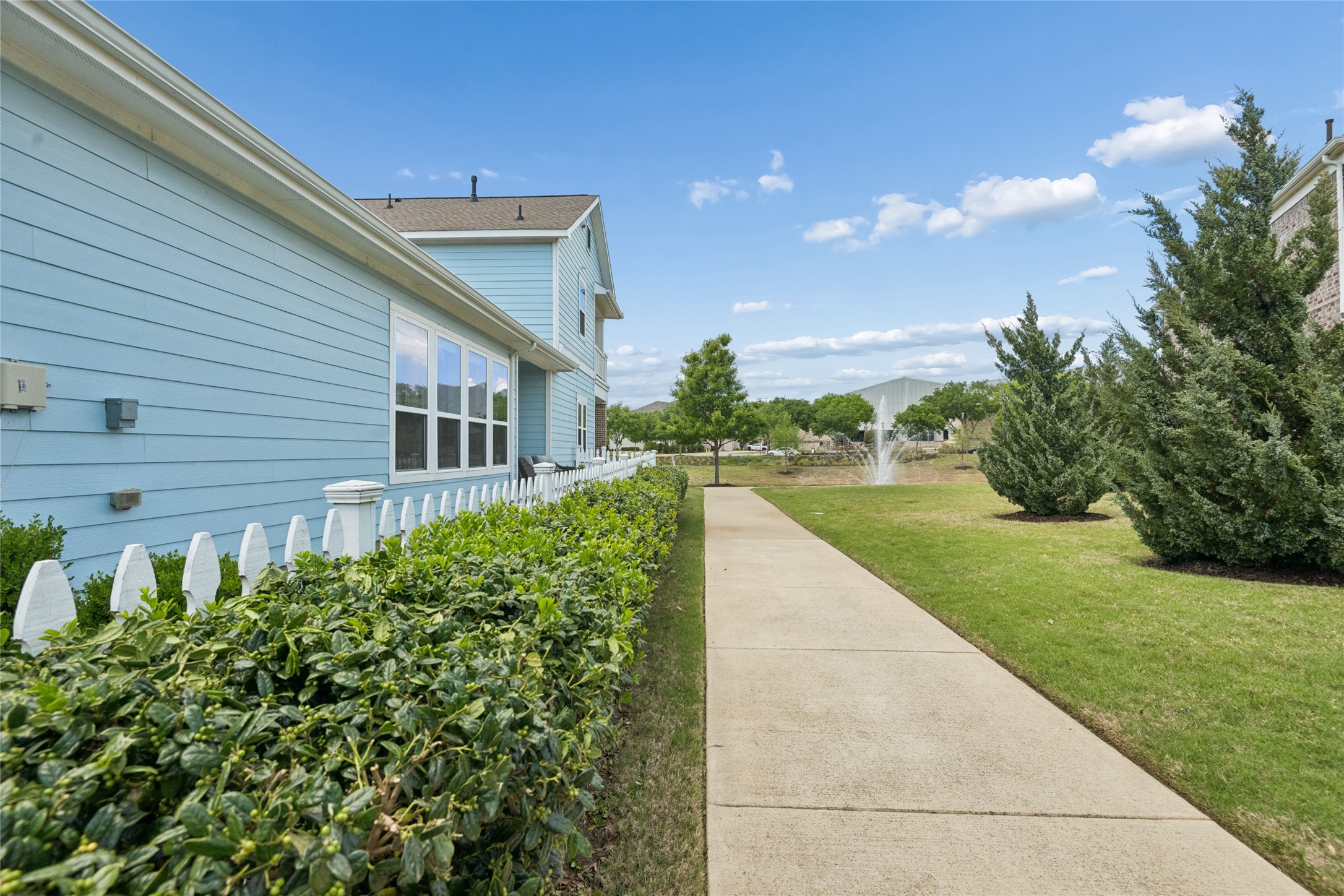 8777 Montreal Mews
