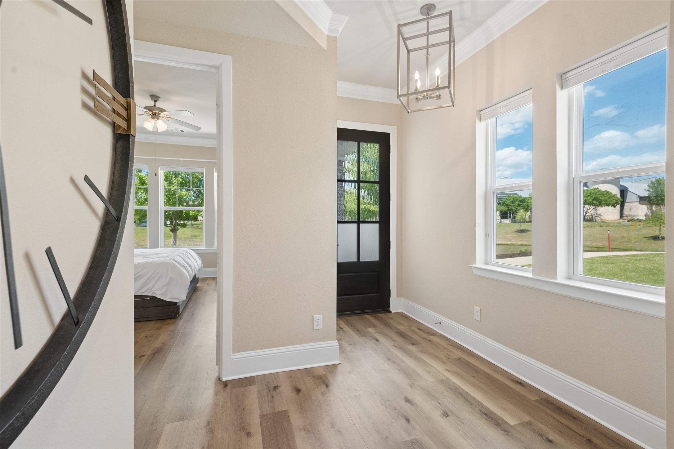 8777 Montreal Mews