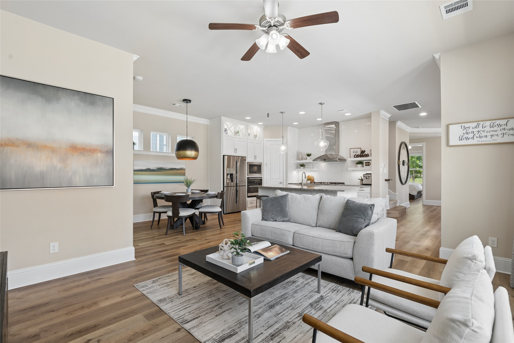 8777 Montreal Mews