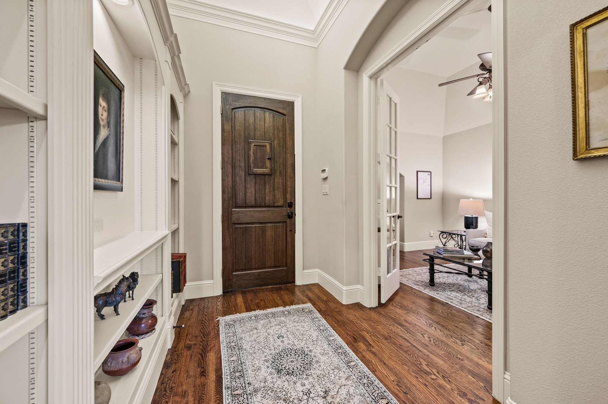 825 Creekview Lane