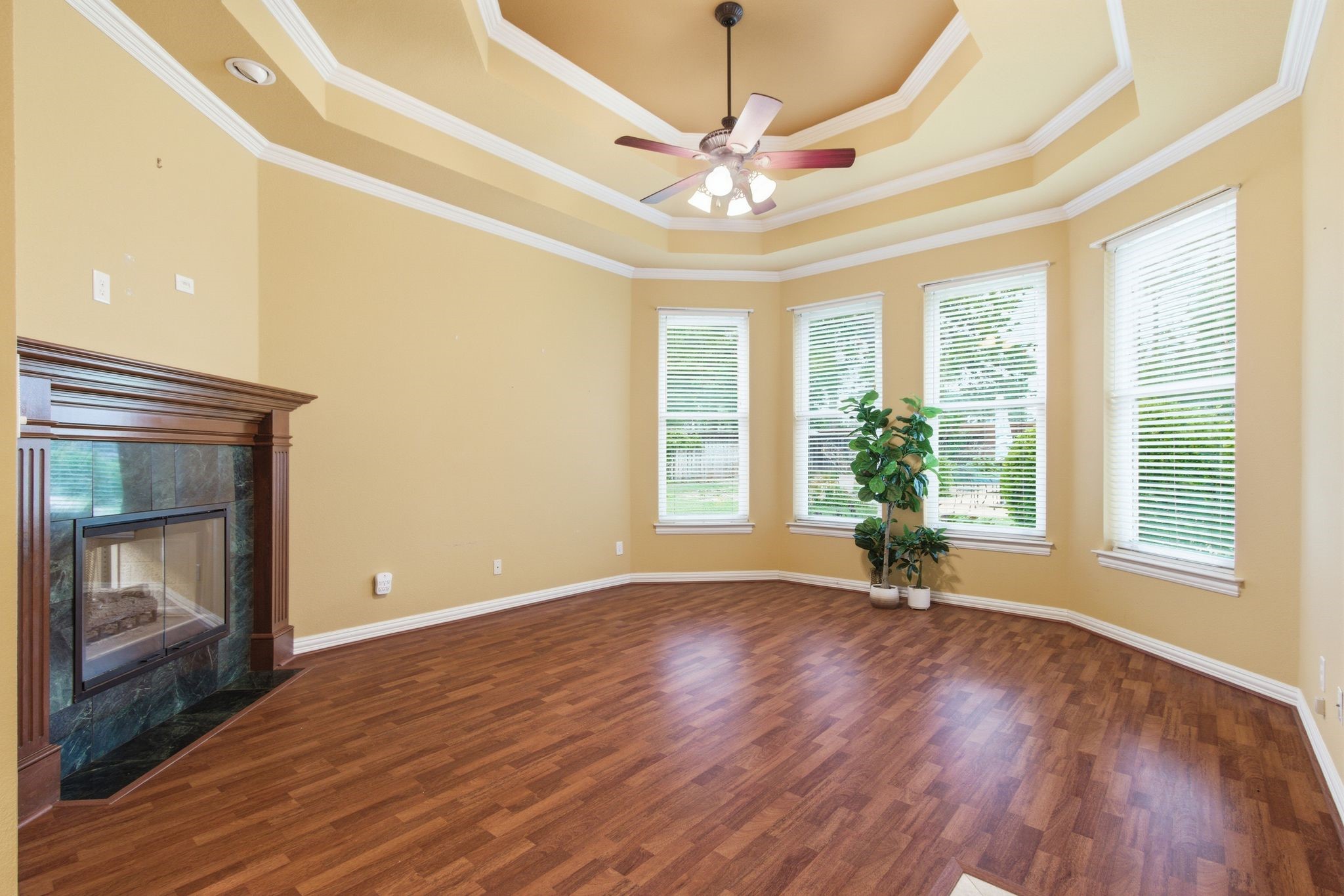 2506 Twelve Oaks Lane