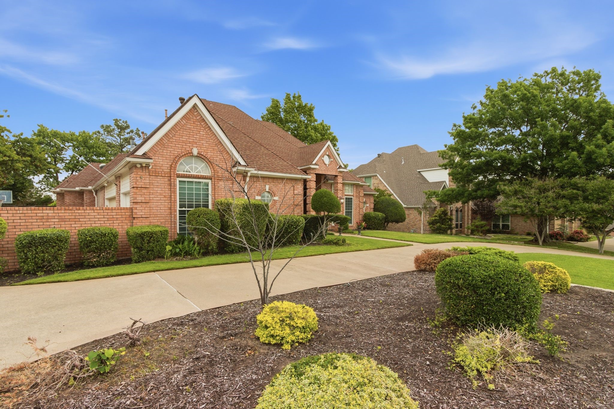 2506 Twelve Oaks Lane