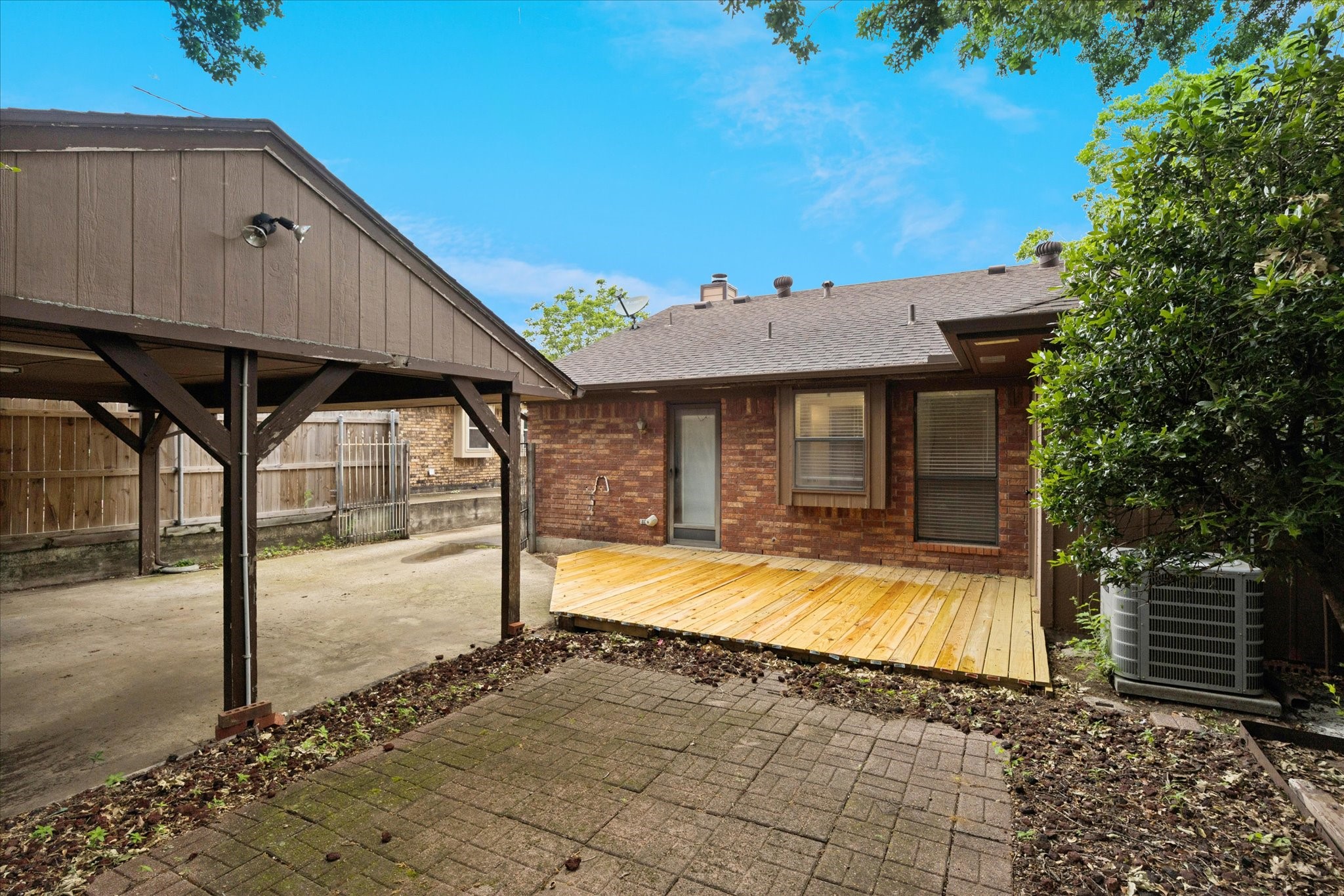 2312 Dalewood Lane