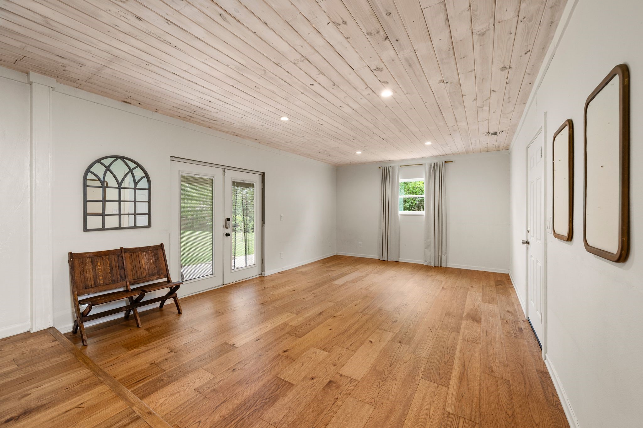 404 Brookview Drive