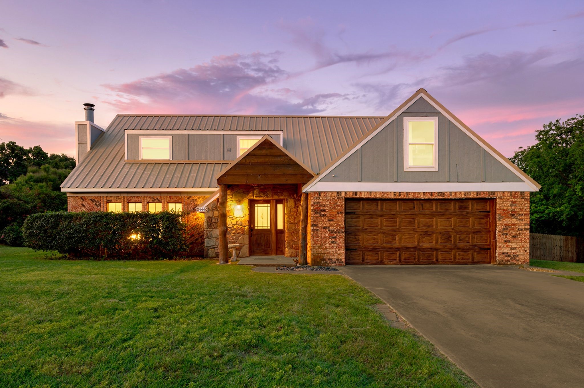 404 Brookview Drive