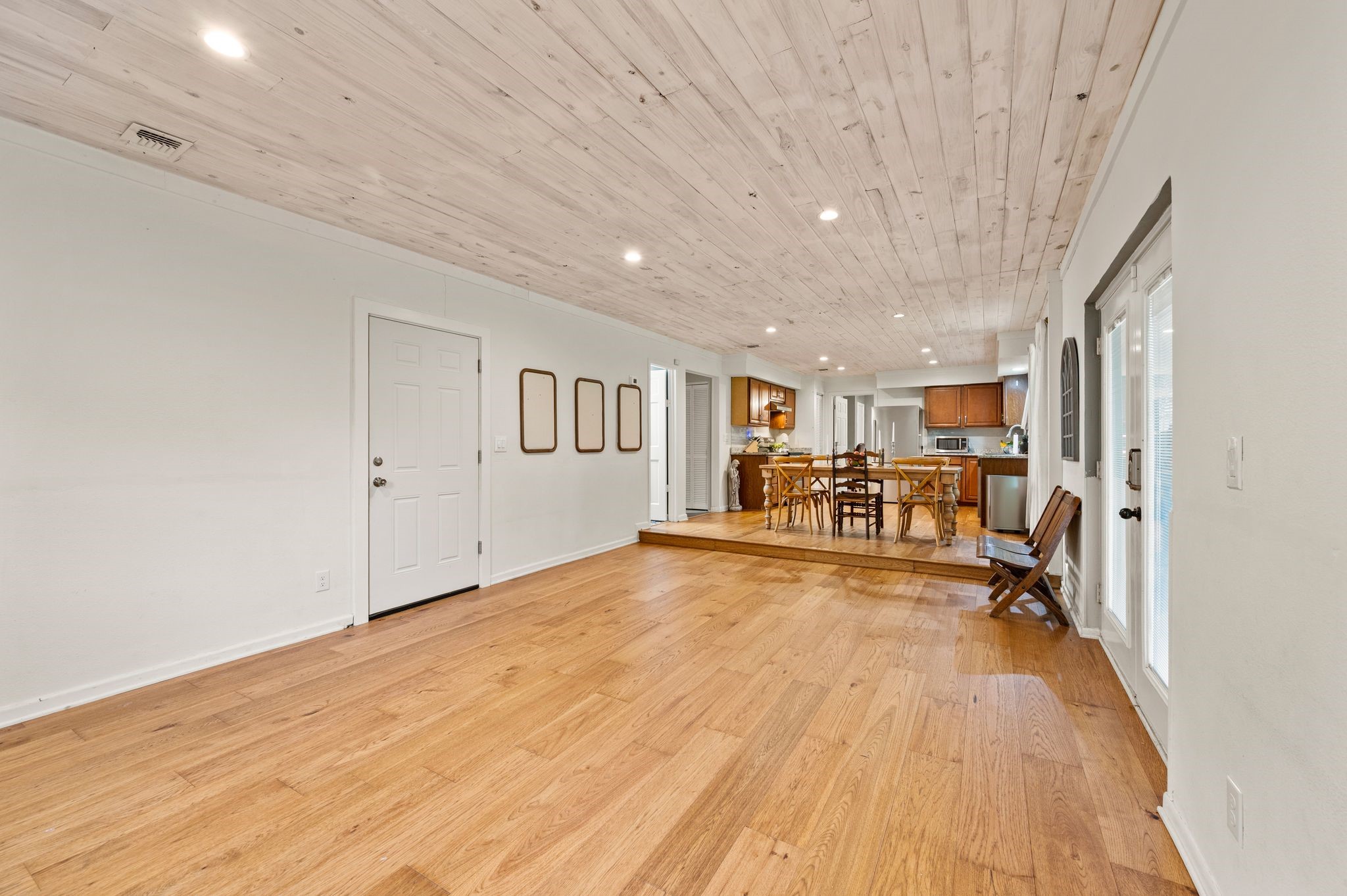 404 Brookview Drive