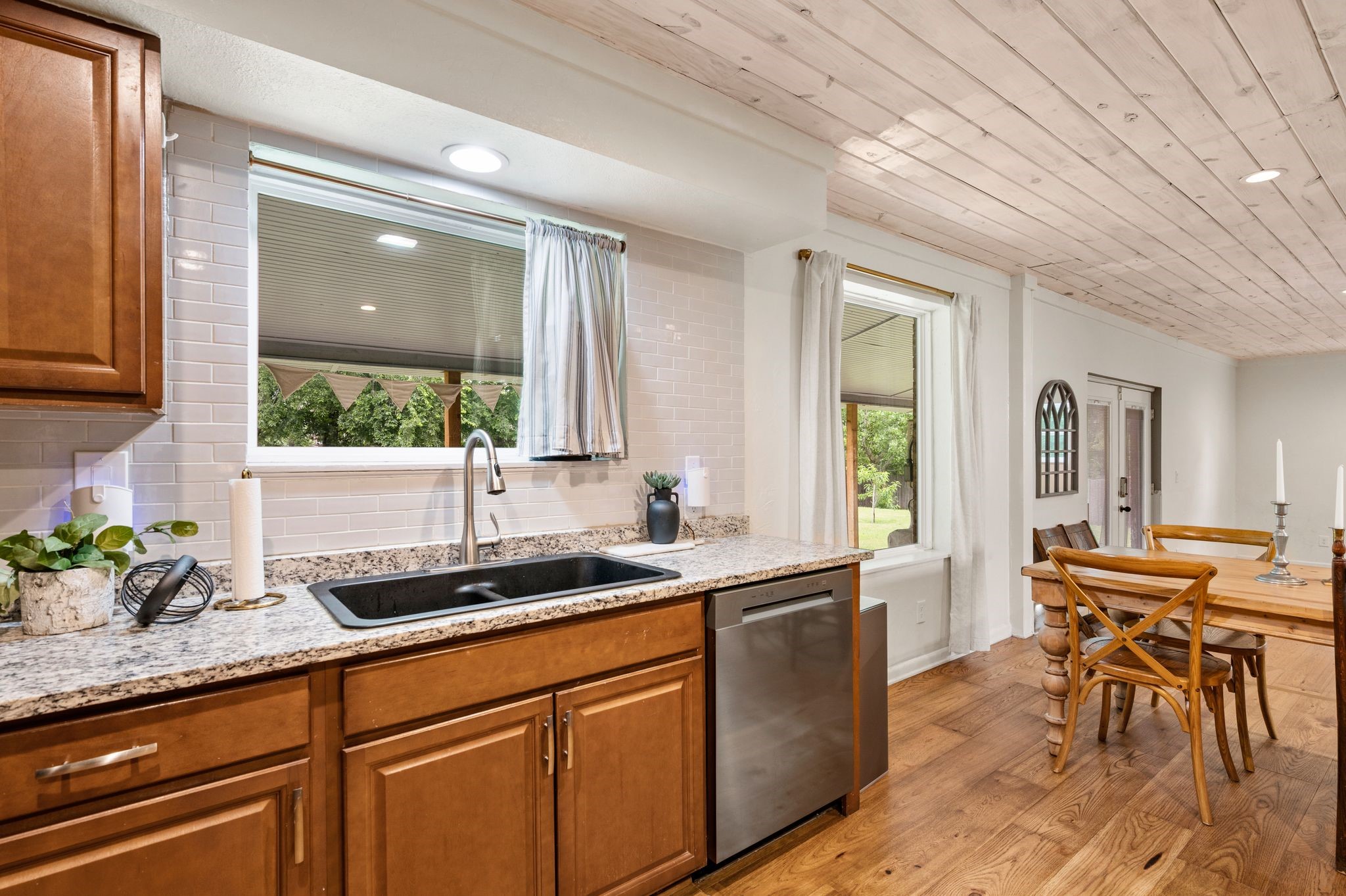 404 Brookview Drive