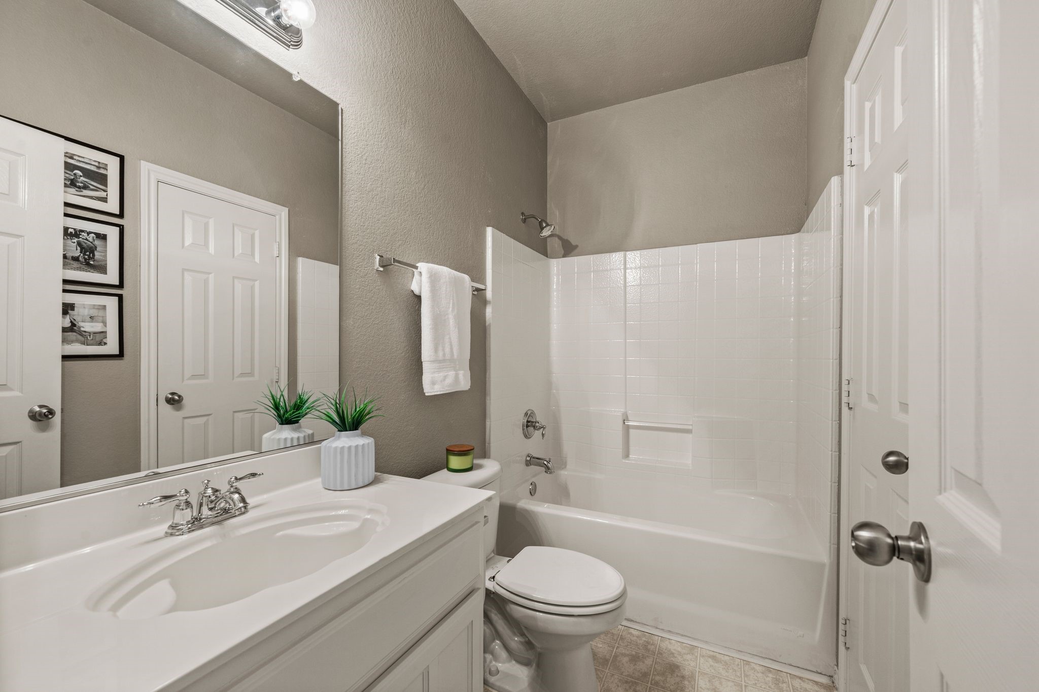 2656 Silver Hill Drive