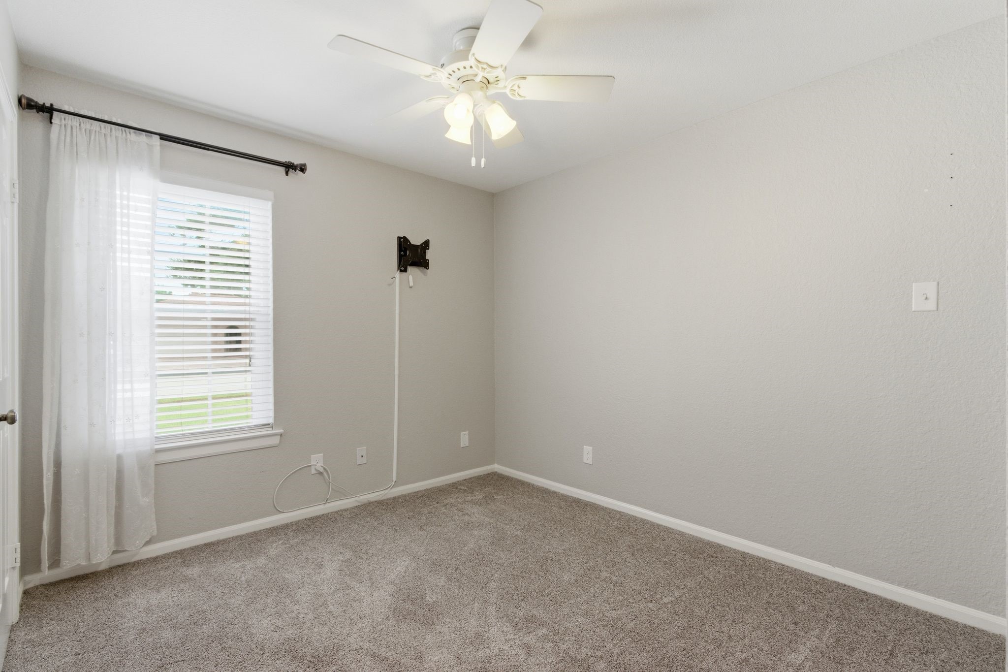 2627 Bayberry Lane