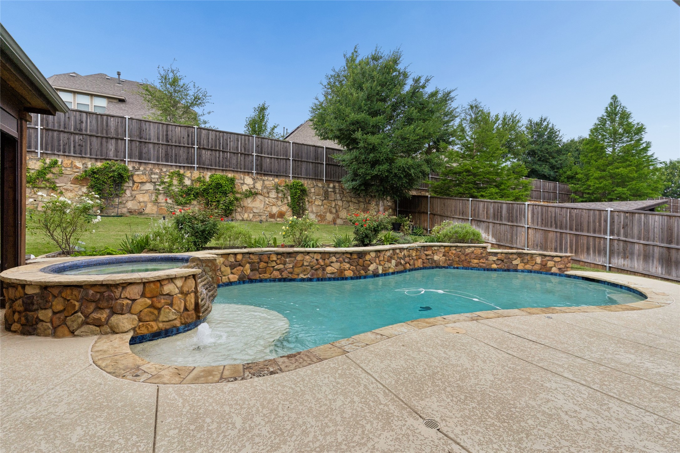 4008 Lombardy Court