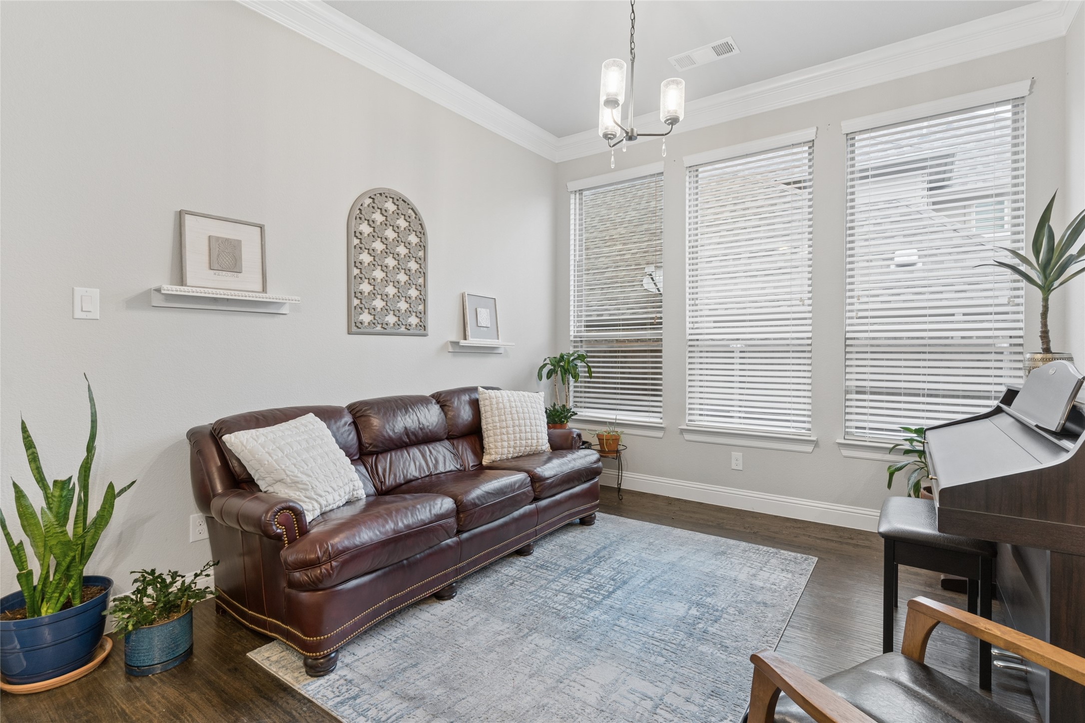 4008 Lombardy Court