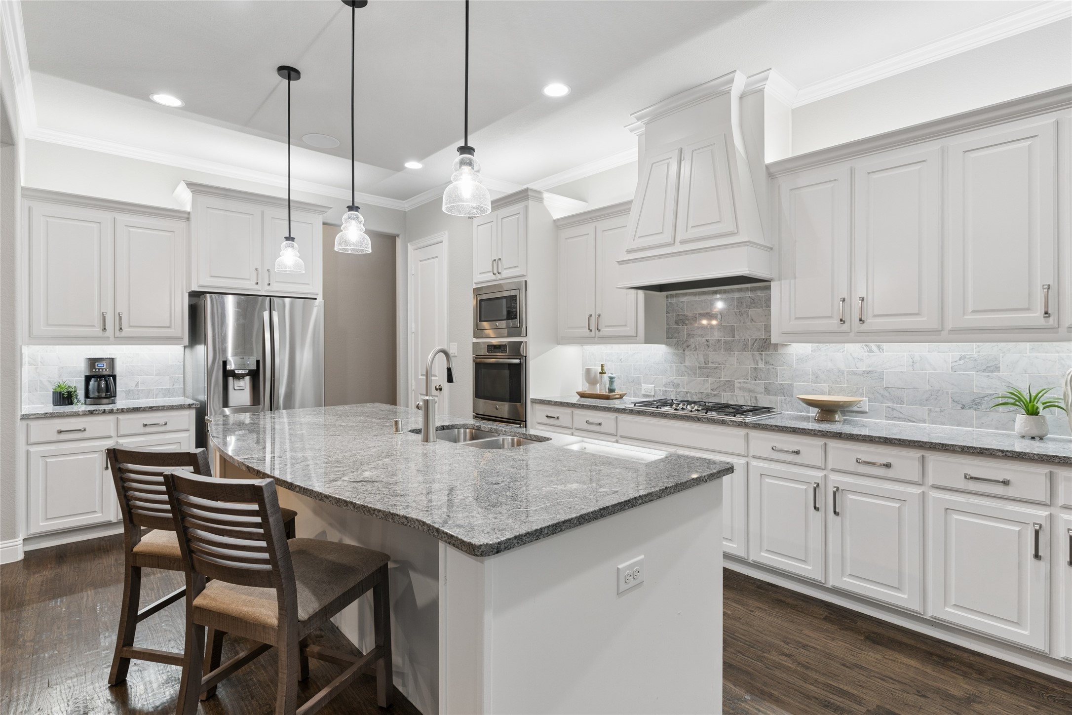 4008 Lombardy Court
