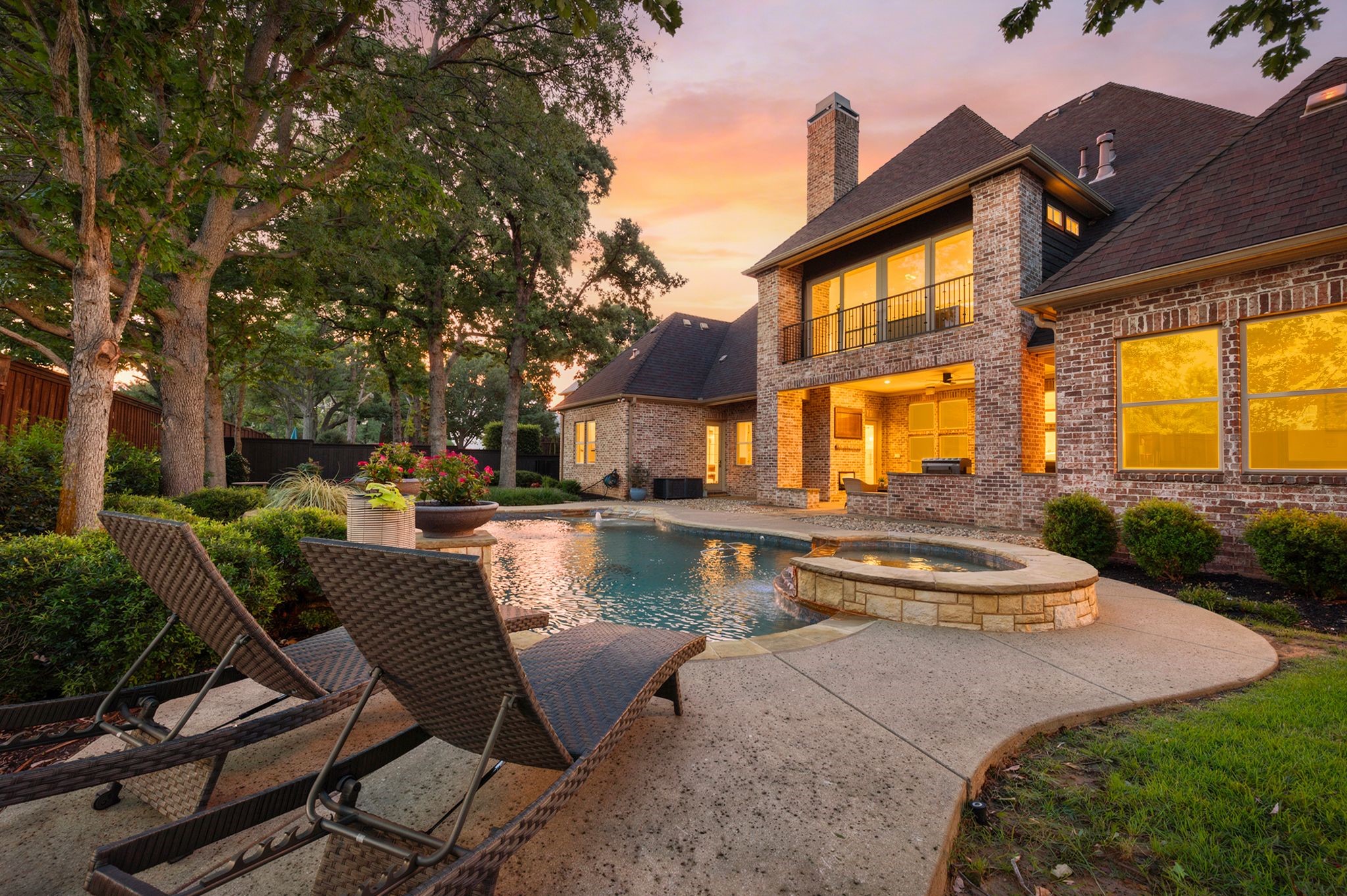 6804 Whittier Lane