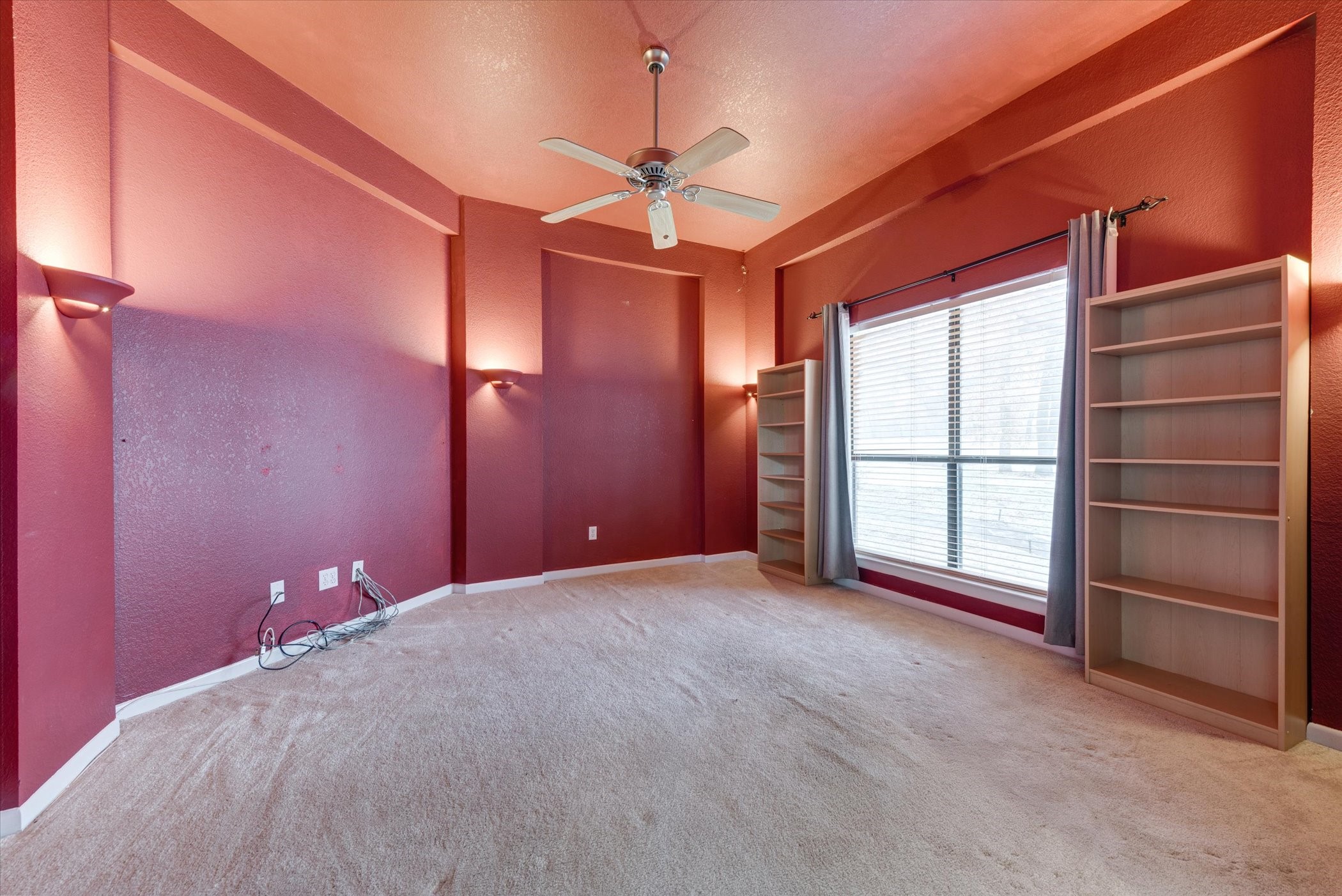 2420 Fawkes Lane