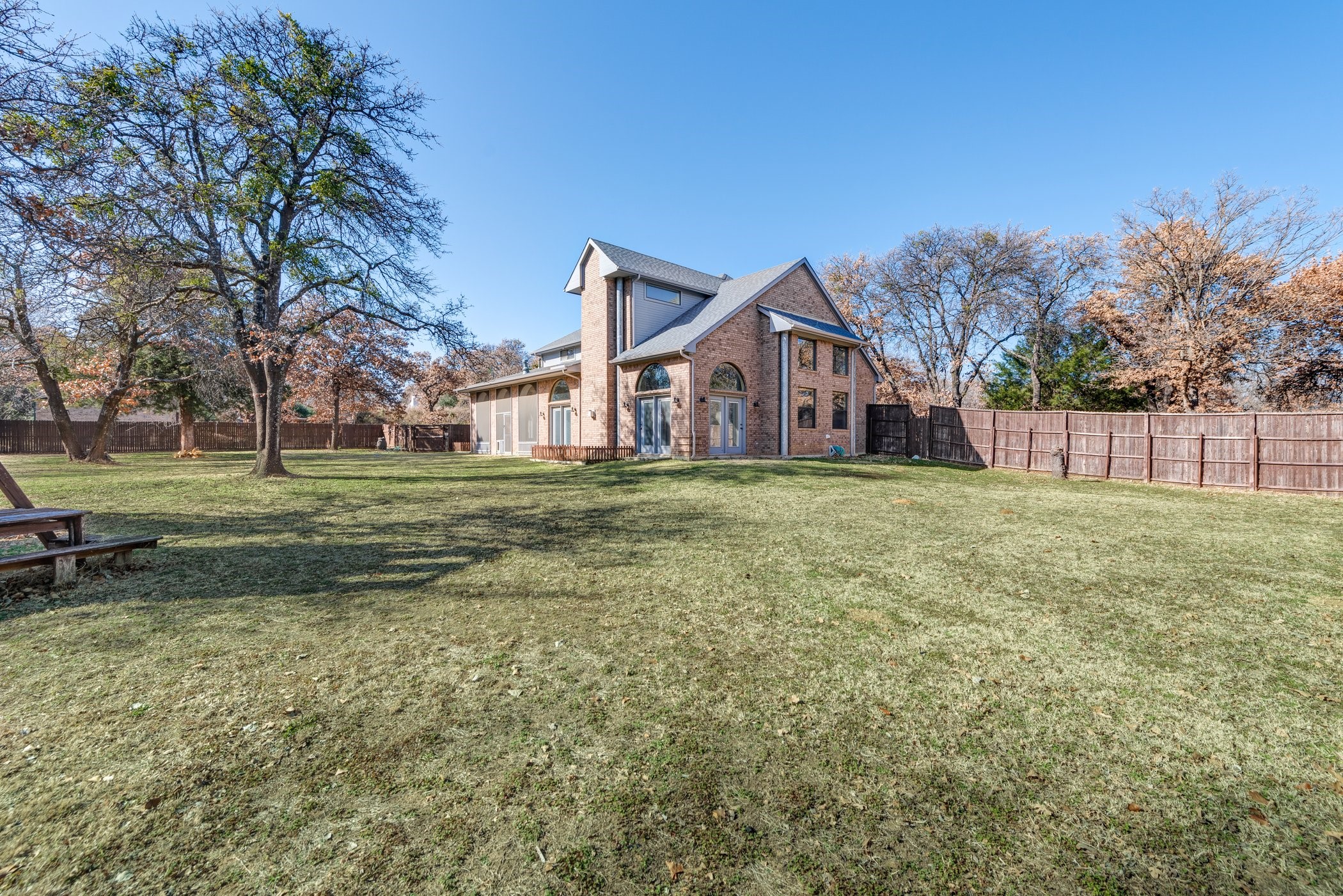 2420 Fawkes Lane