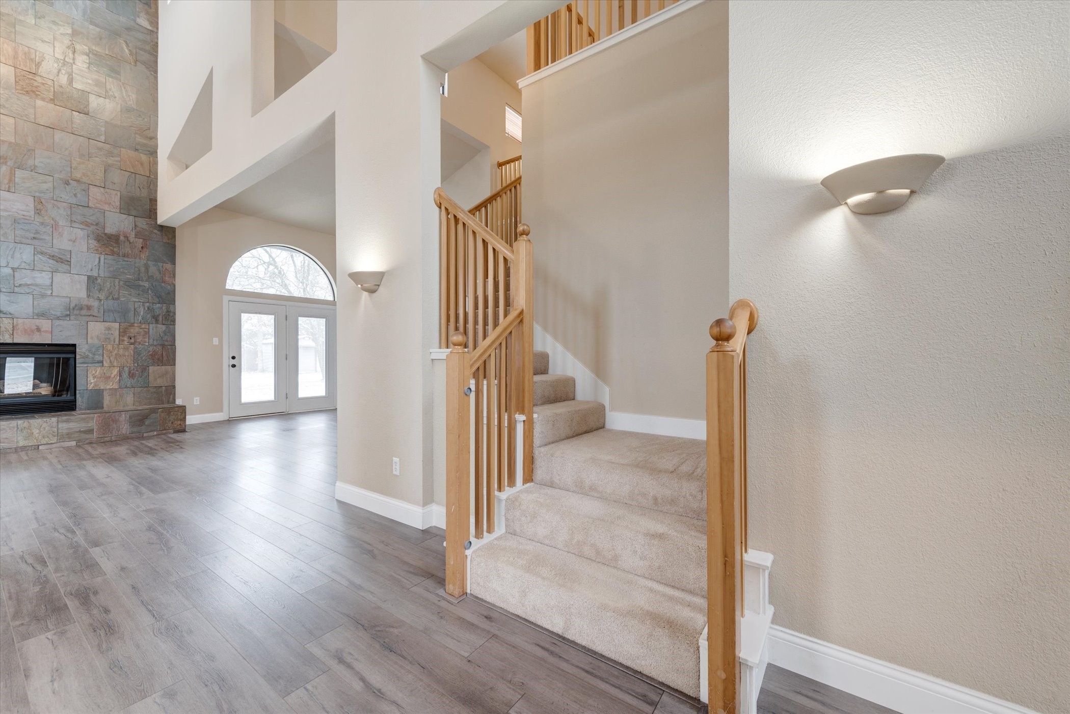 2420 Fawkes Lane