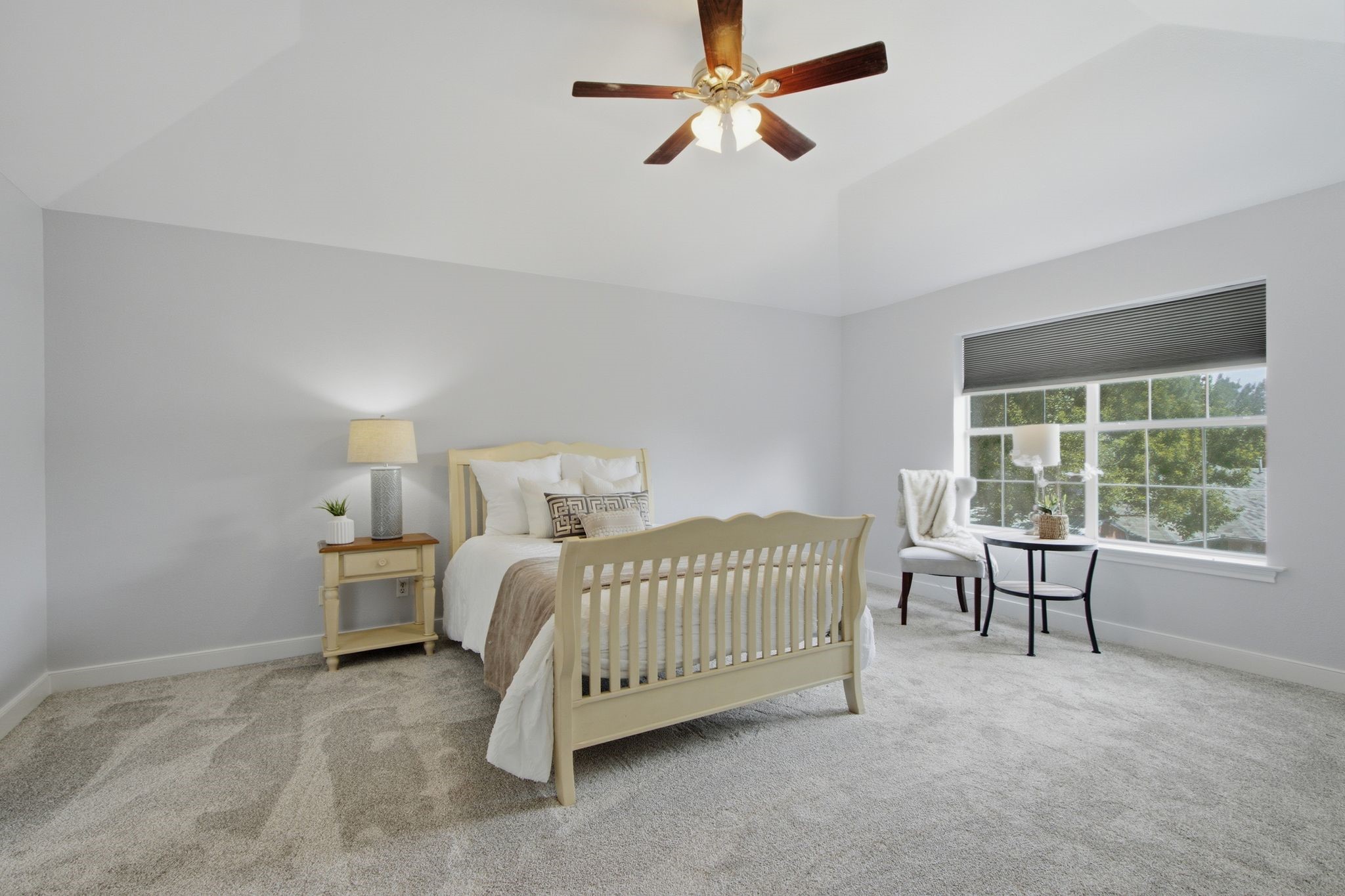 6836 Moss Lane