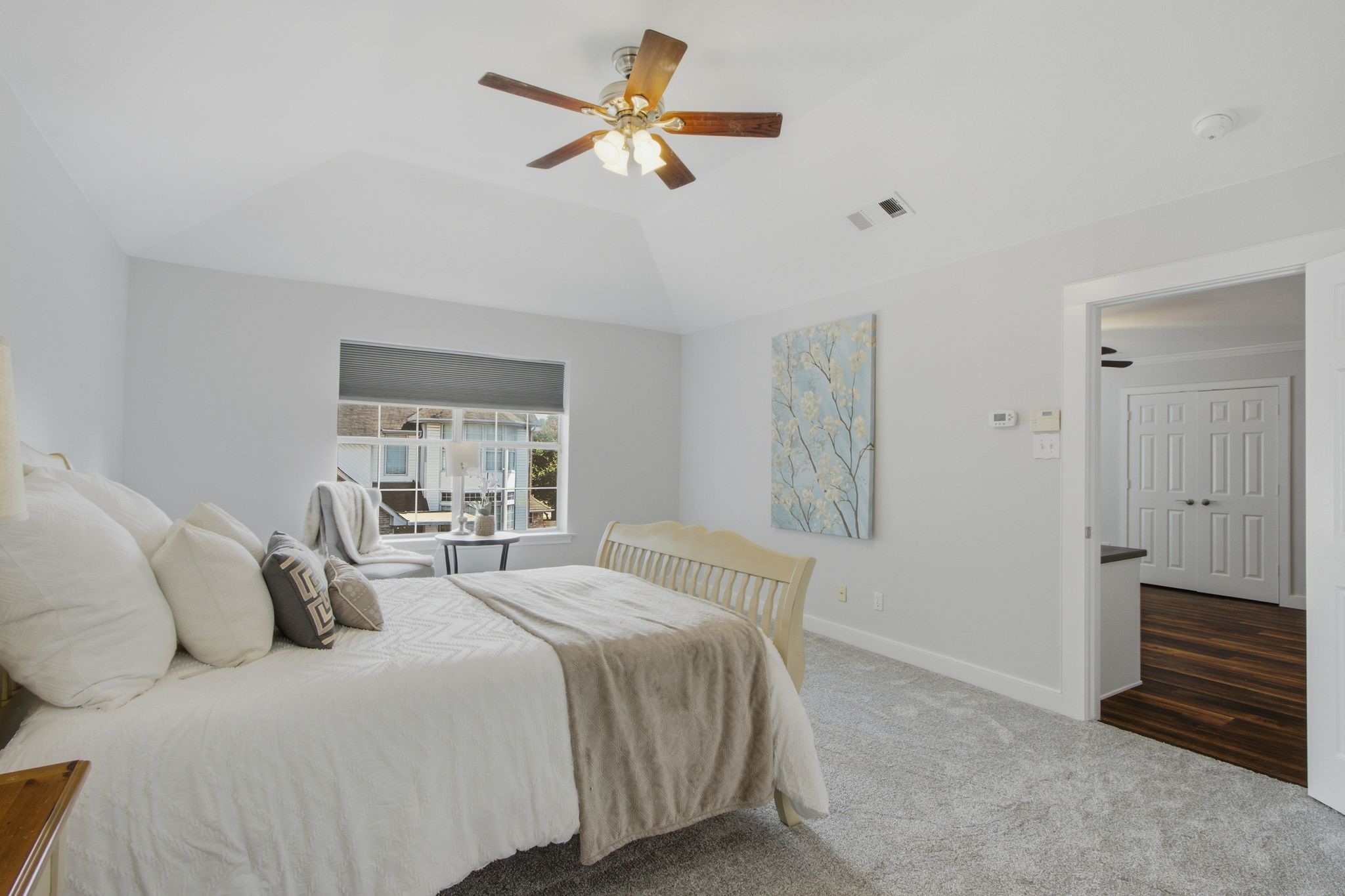 6836 Moss Lane