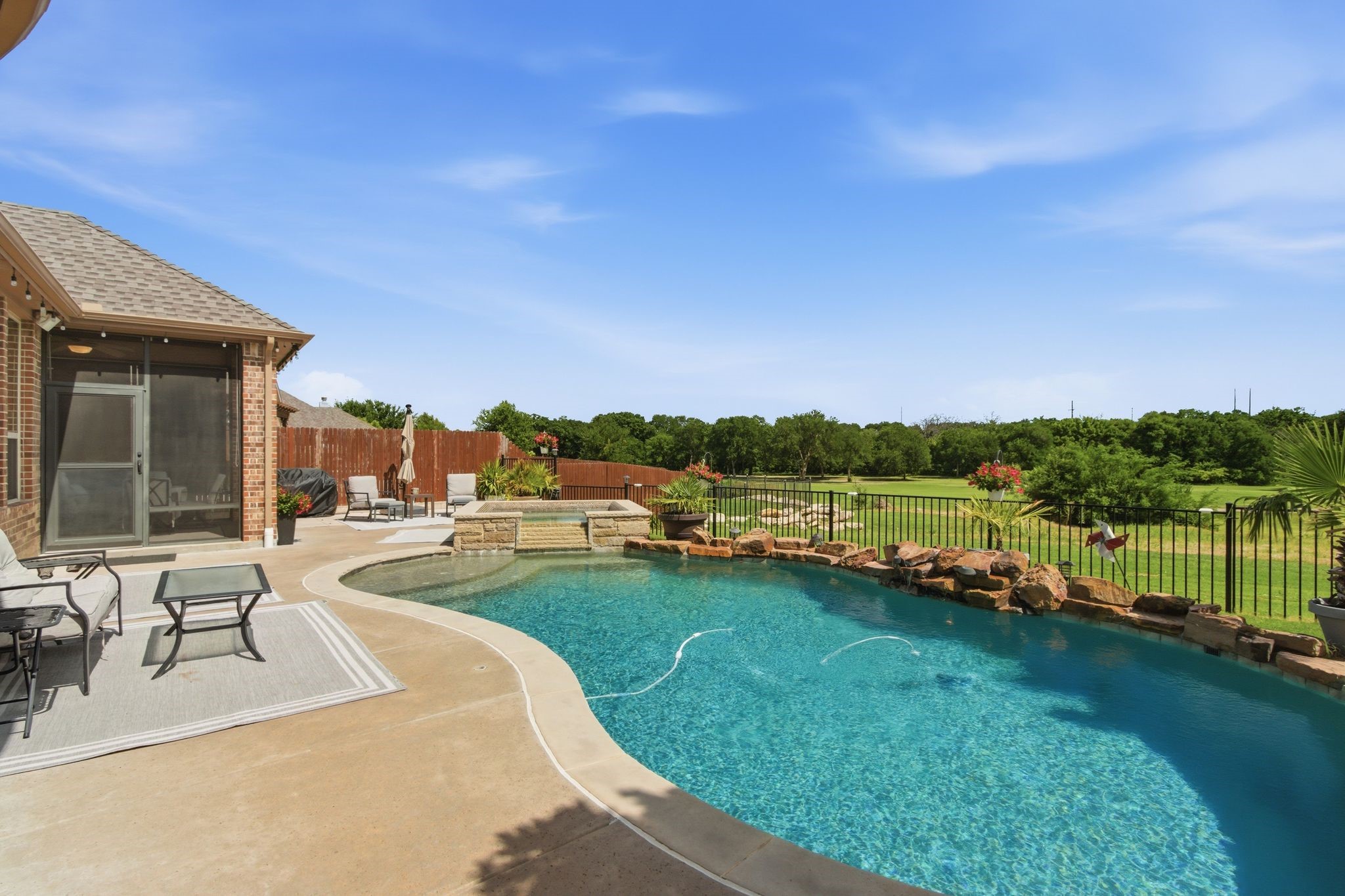 15601 Mirasol Drive