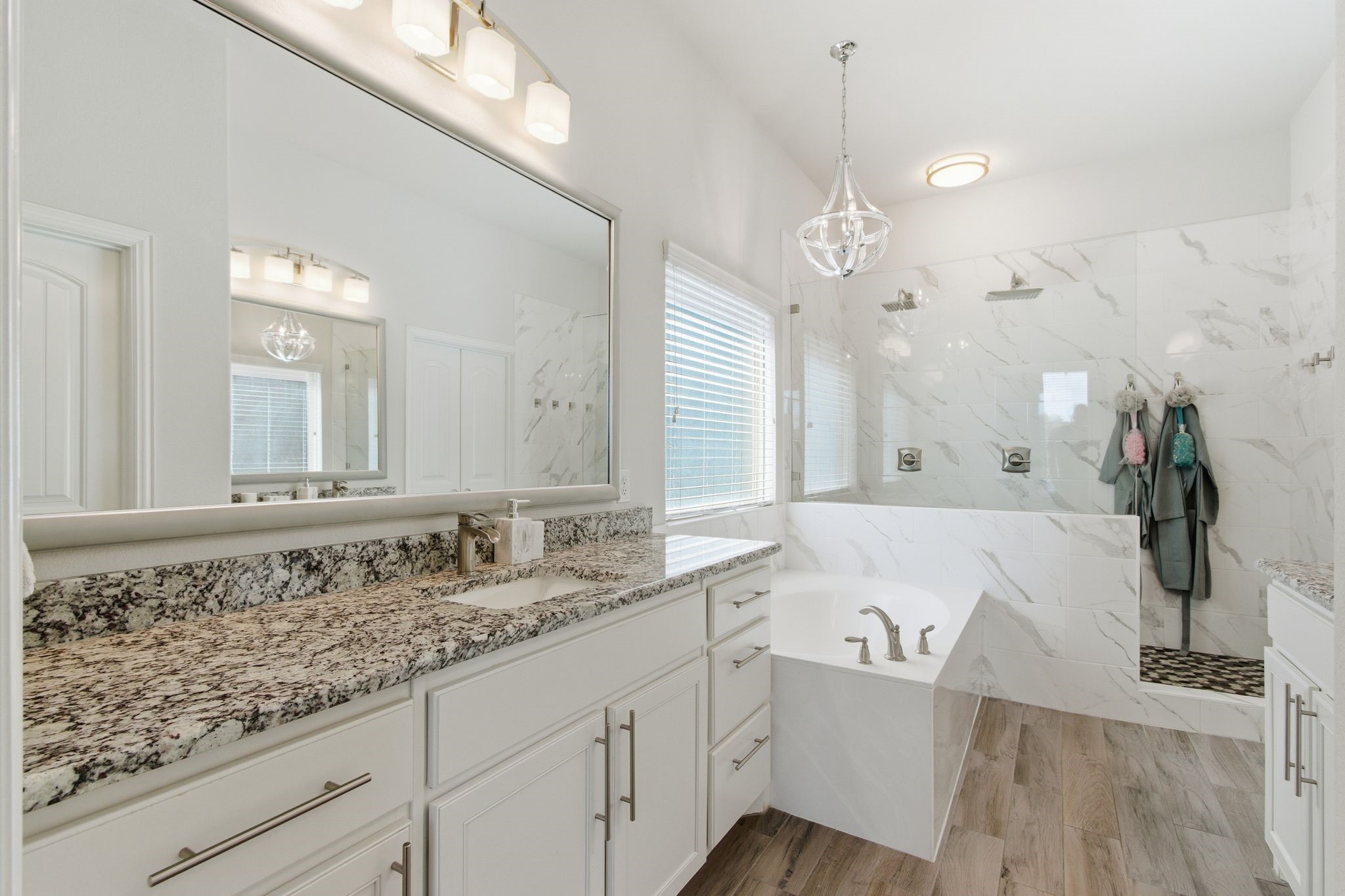 15601 Mirasol Drive