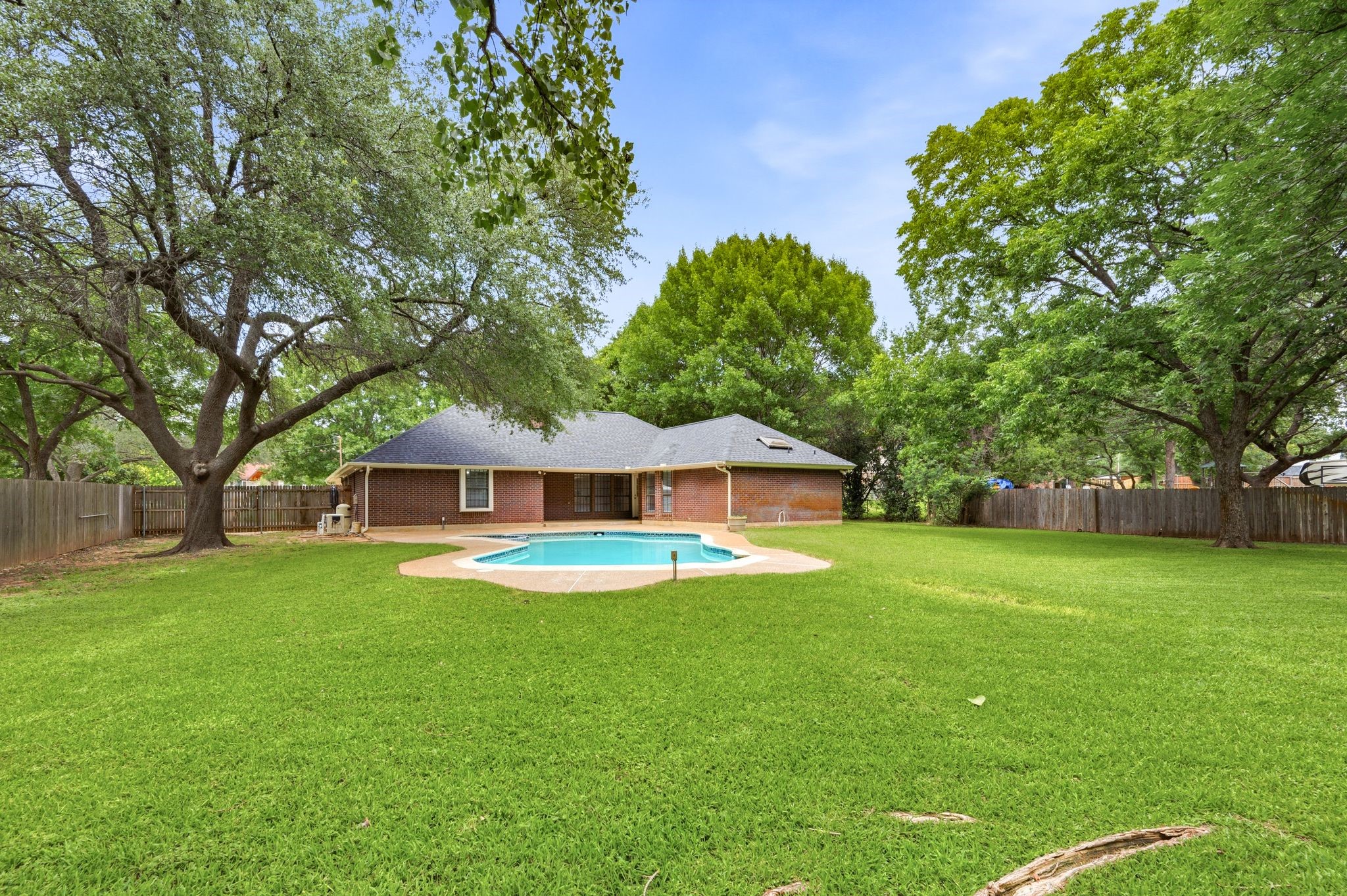 1805 Renfro Road