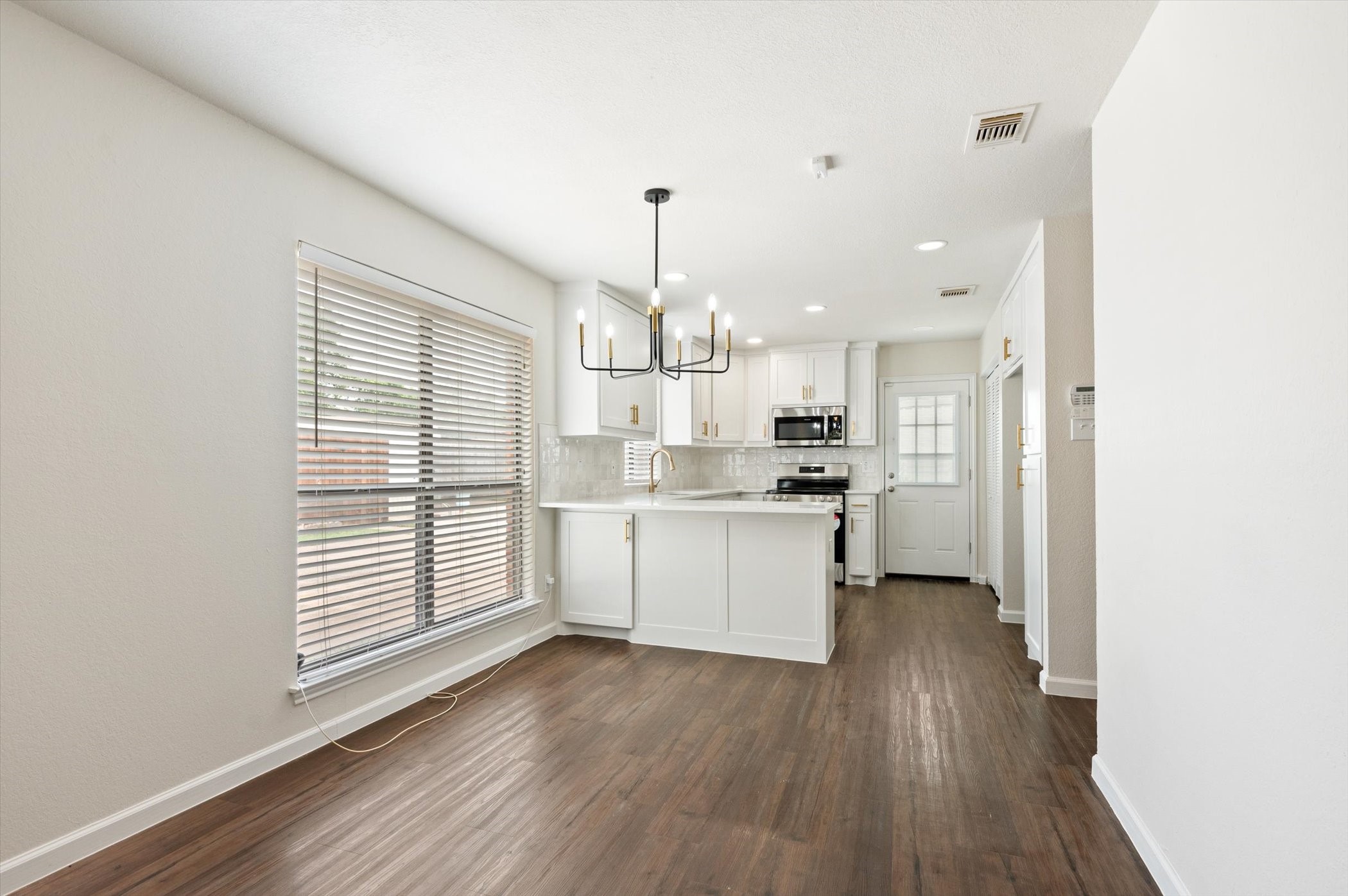 5718 Cancun Drive