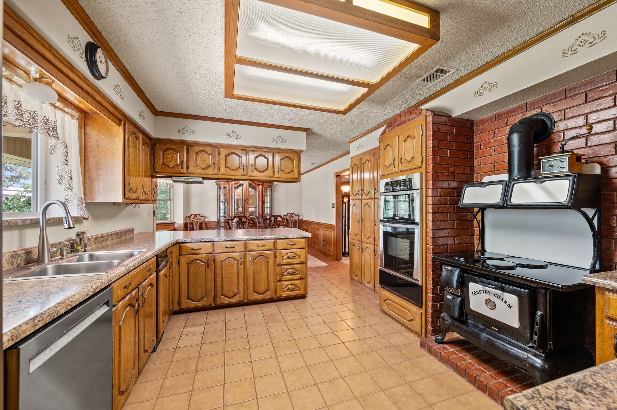981 Witherspoon Way