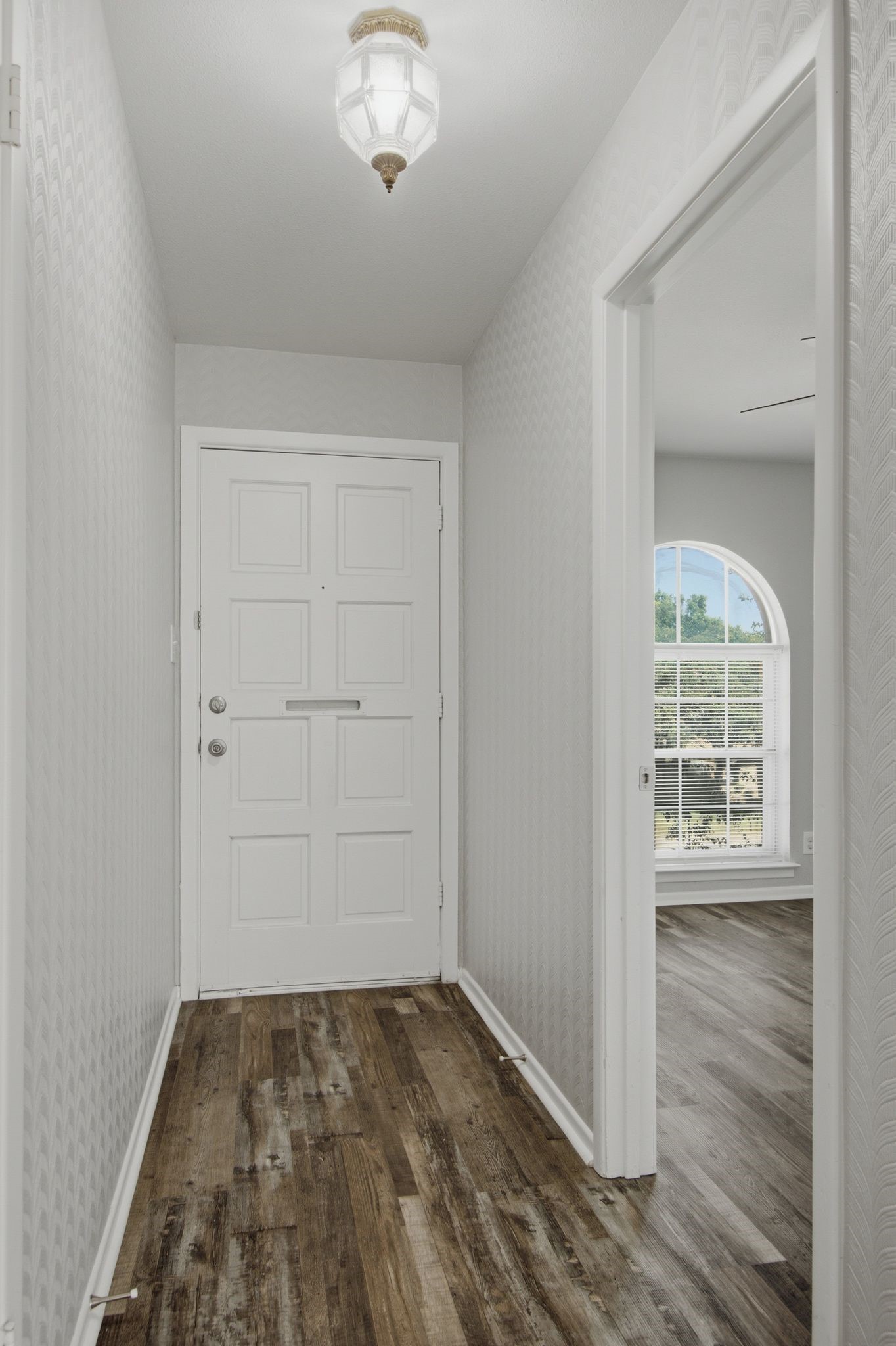 4128 Arroyo Trail