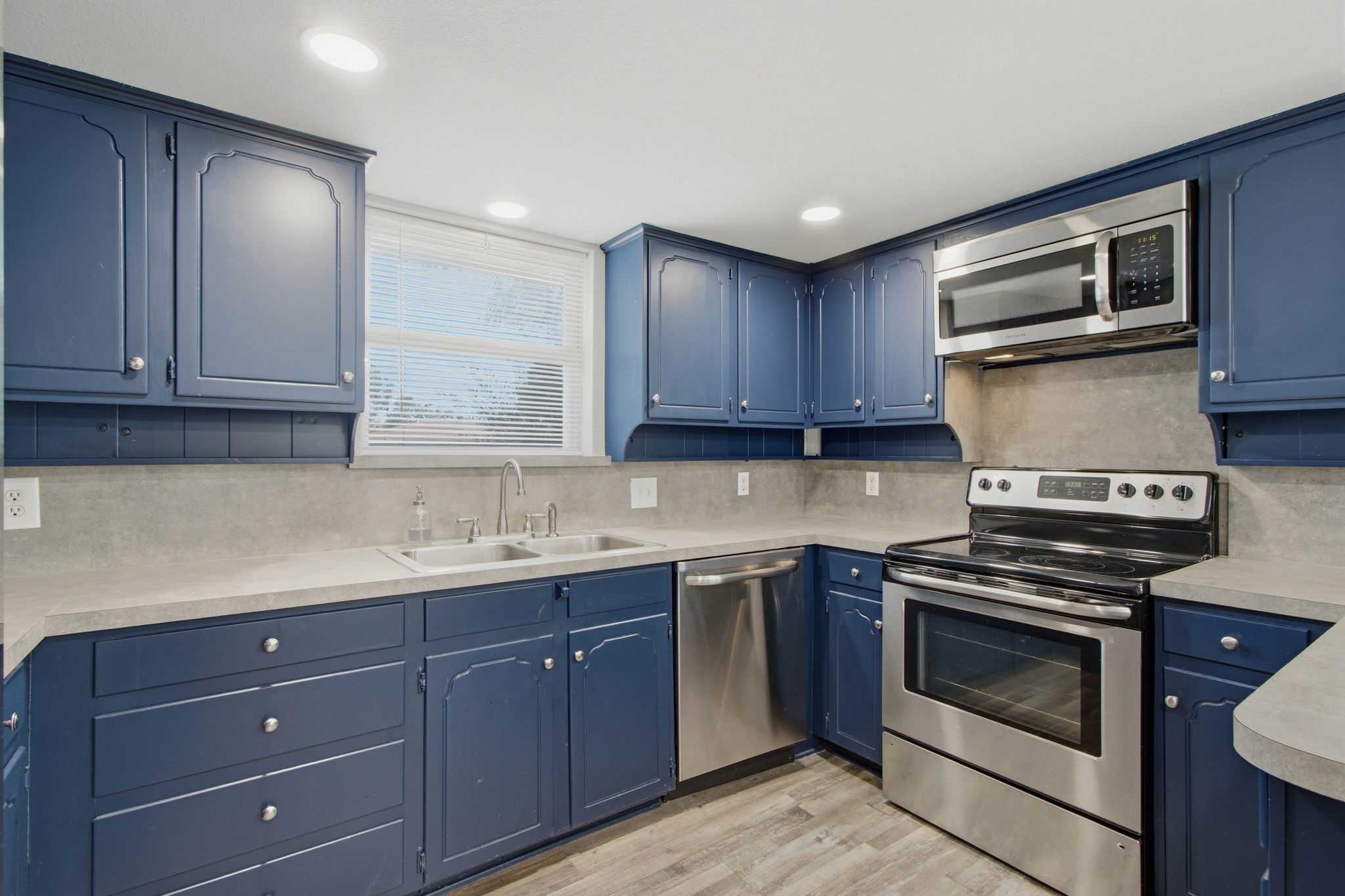 4128 Arroyo Trail