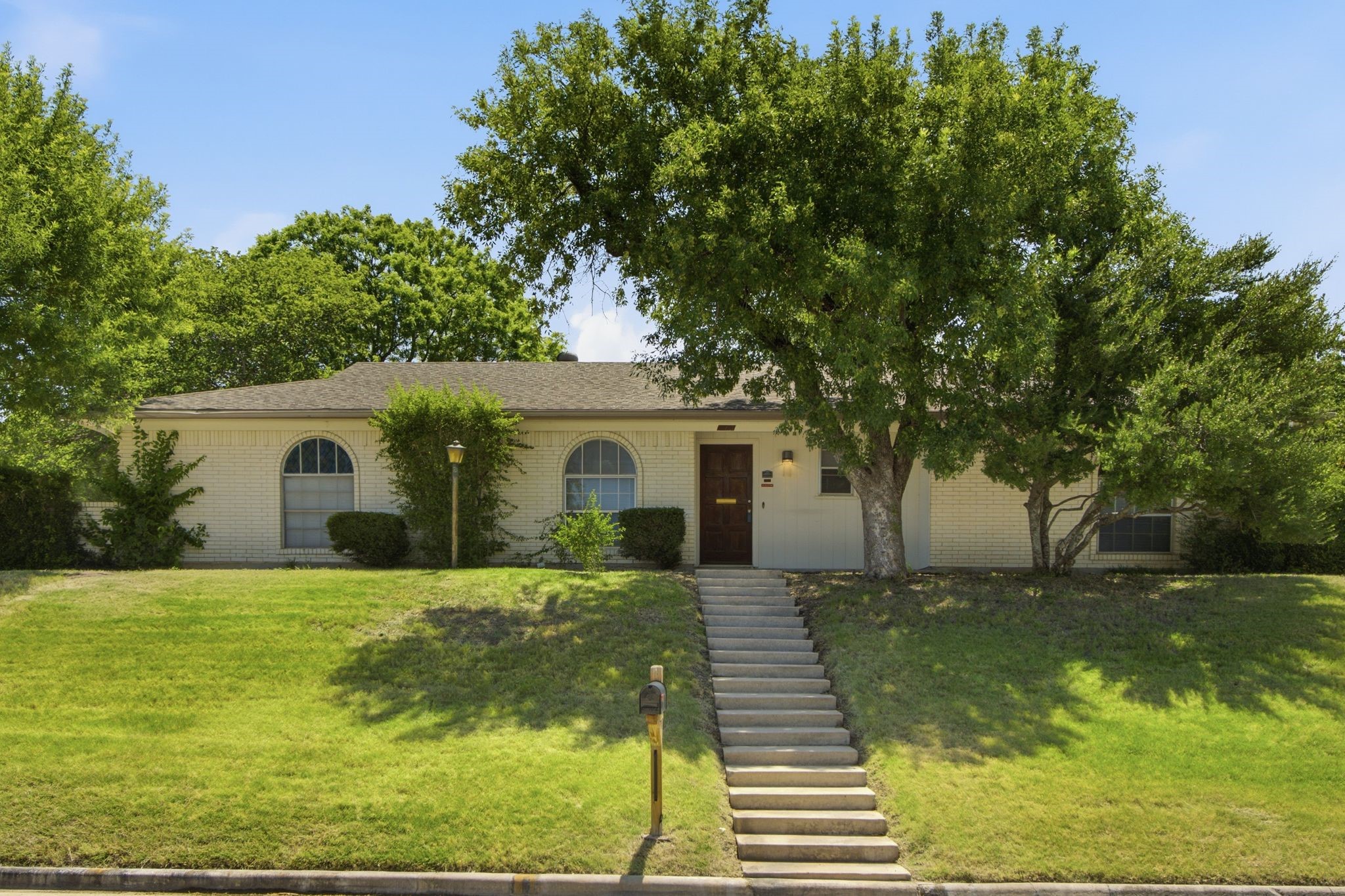 4128 Arroyo Trail