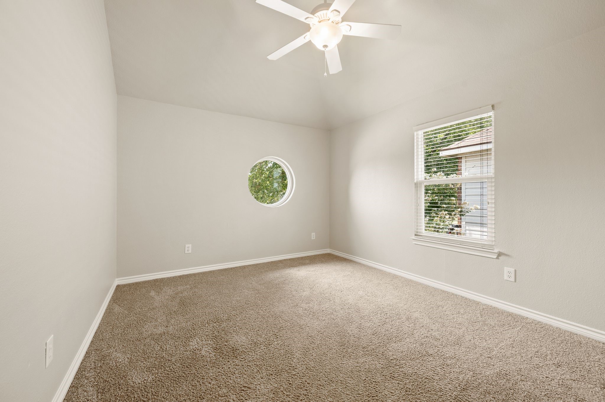 1133 Kelly Lane