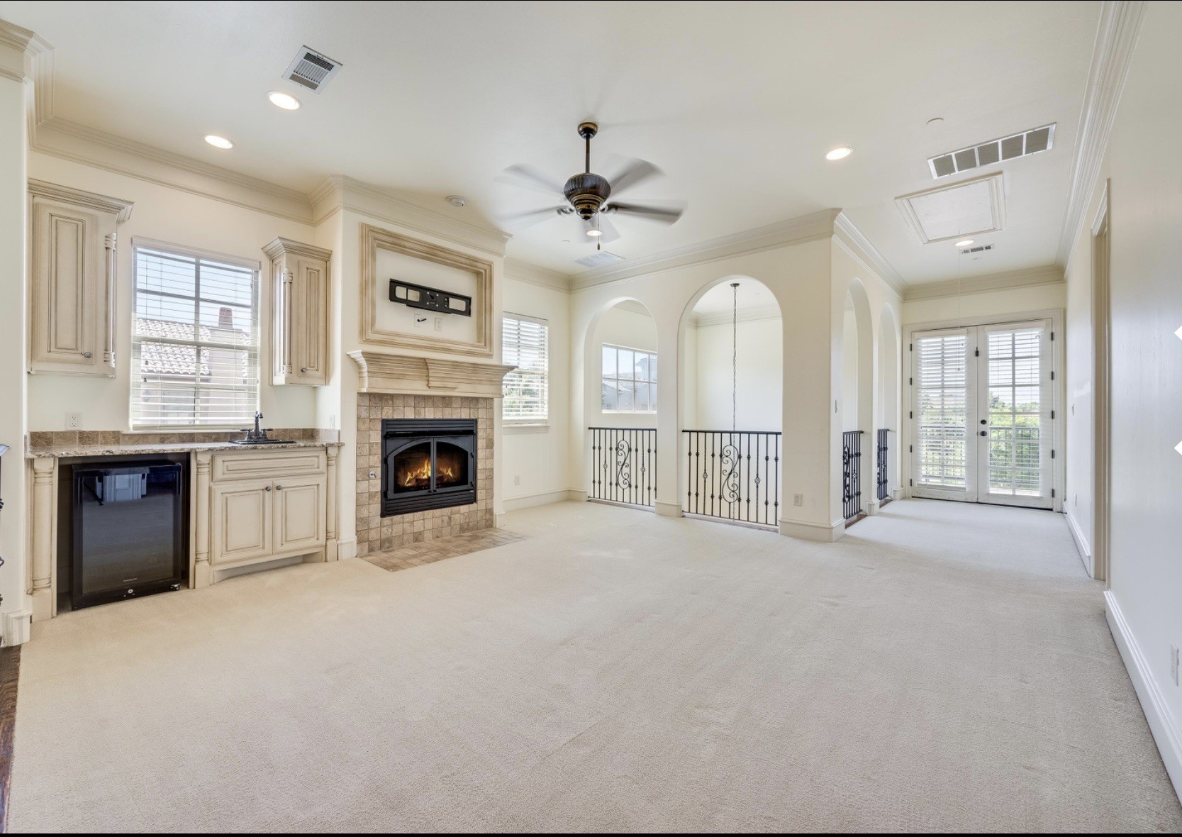 42 Veranda Lane