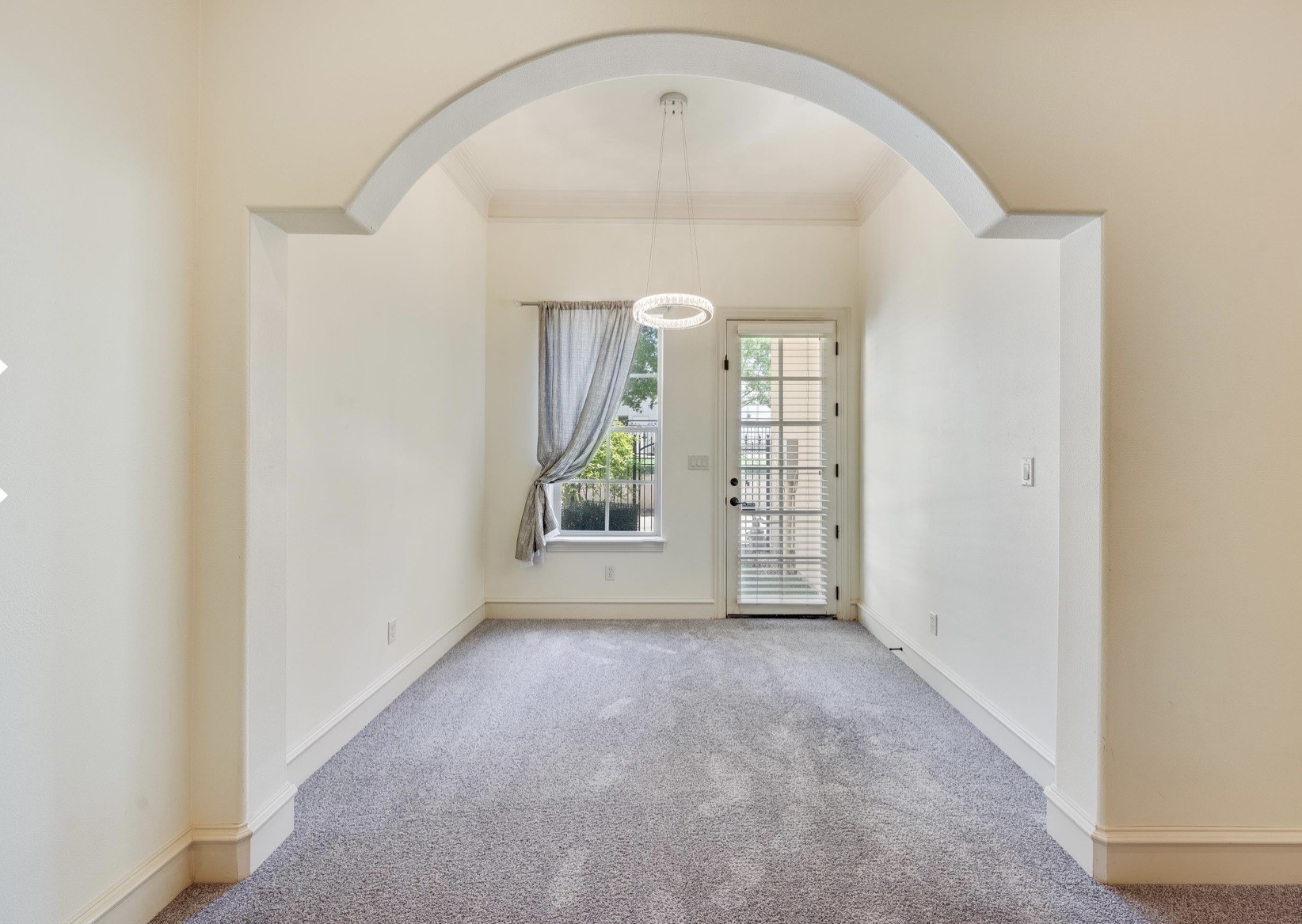 42 Veranda Lane