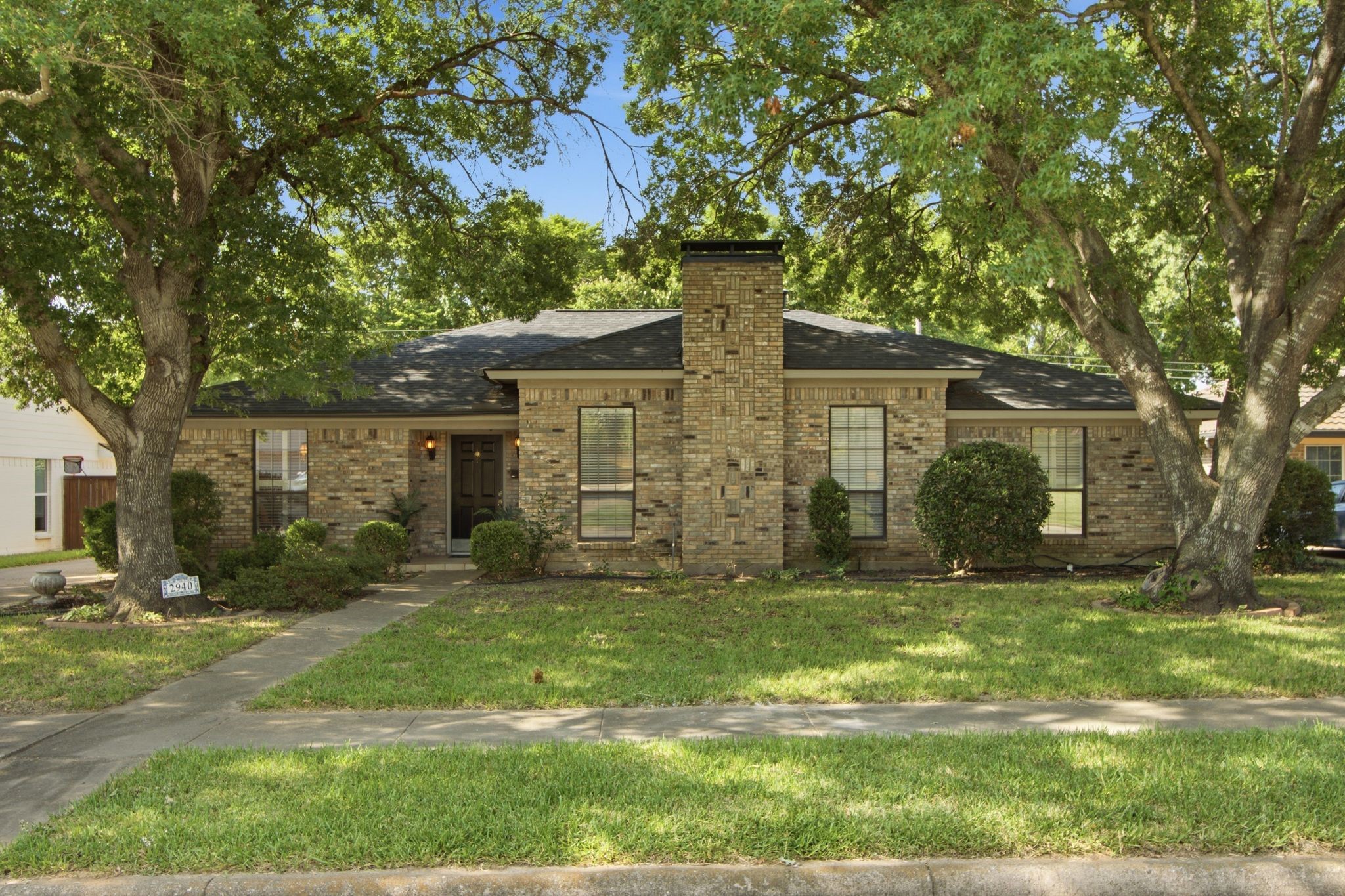 2940 S Creekwood Drive