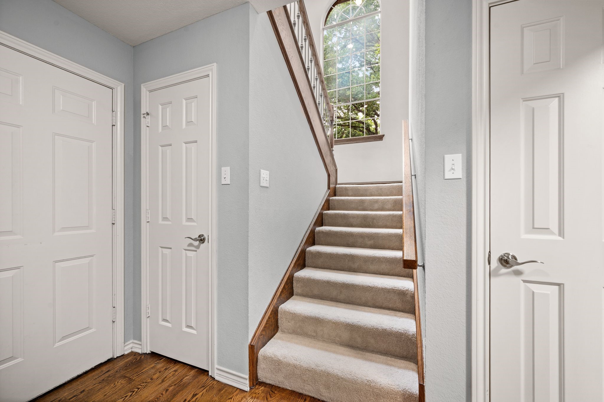 2108 Stonehaven Drive