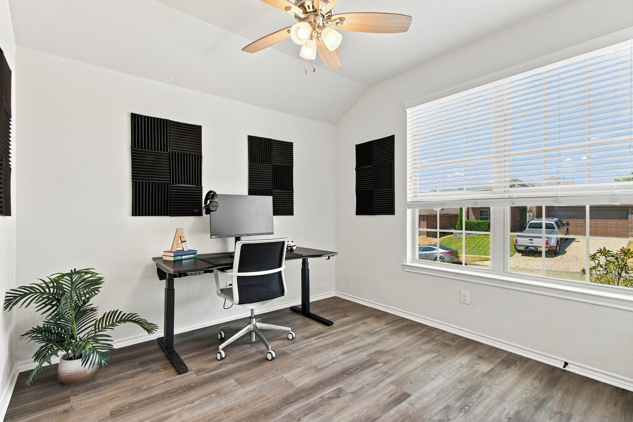 10853 Live Oak Creek Drive