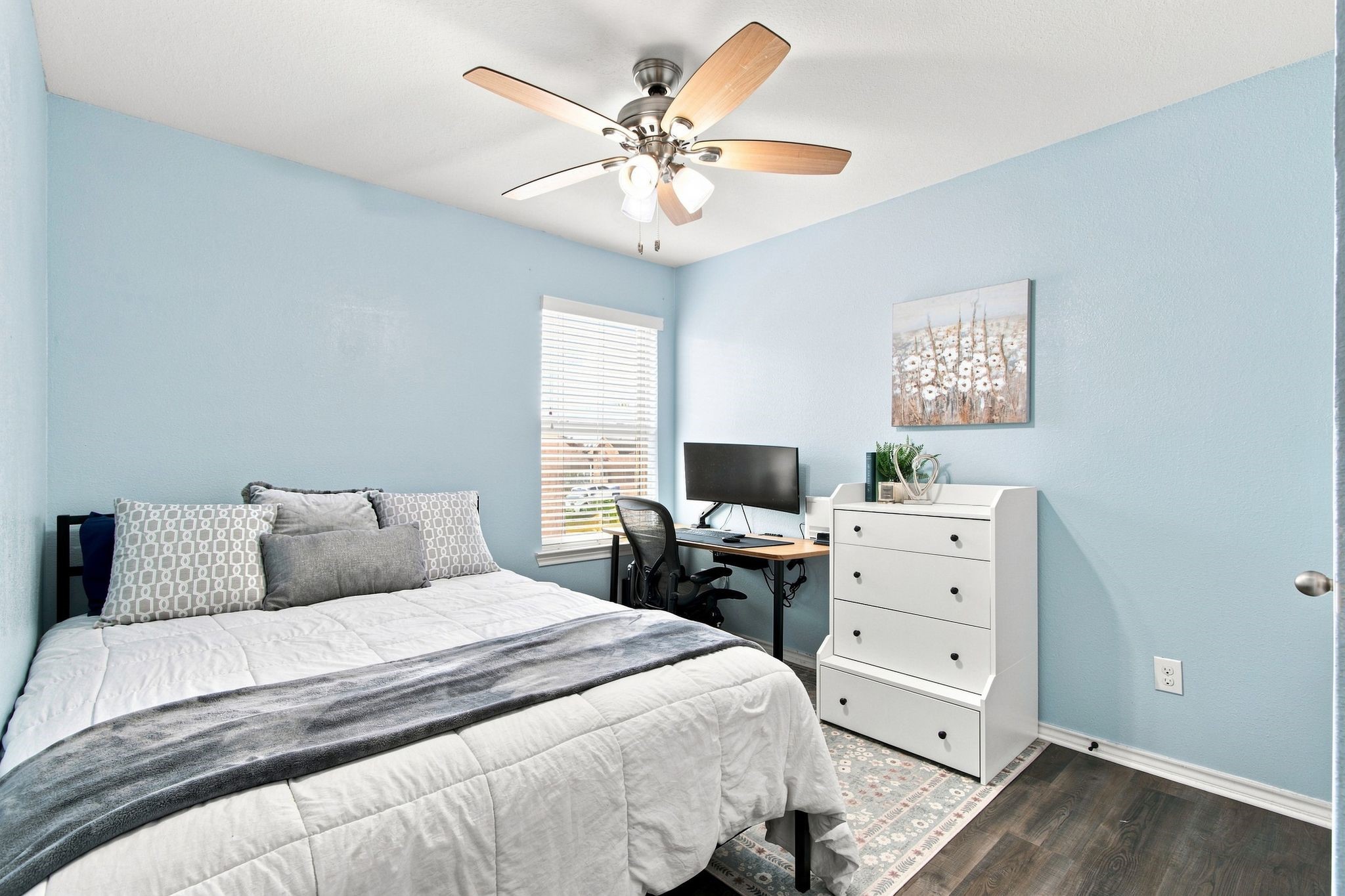 10853 Live Oak Creek Drive