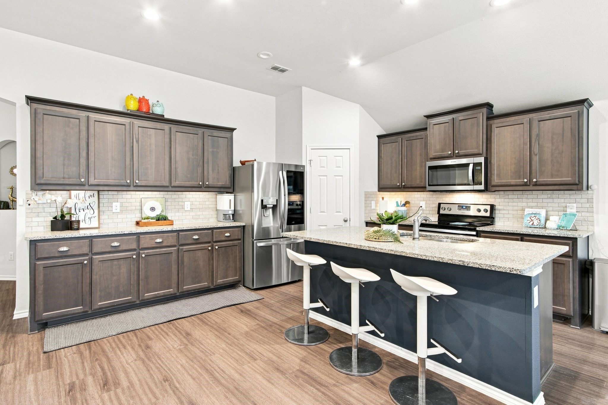 10853 Live Oak Creek Drive