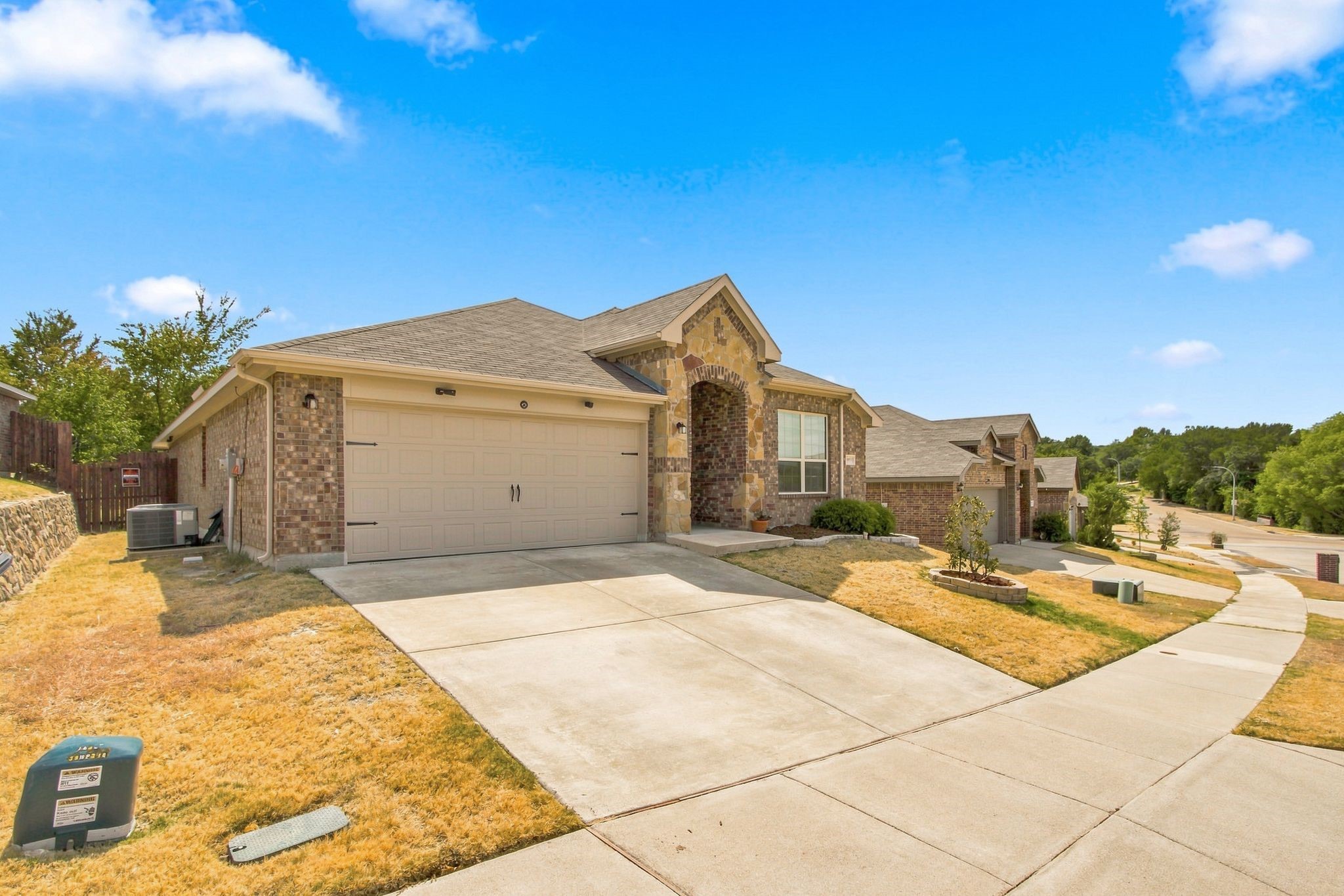 10853 Live Oak Creek Drive